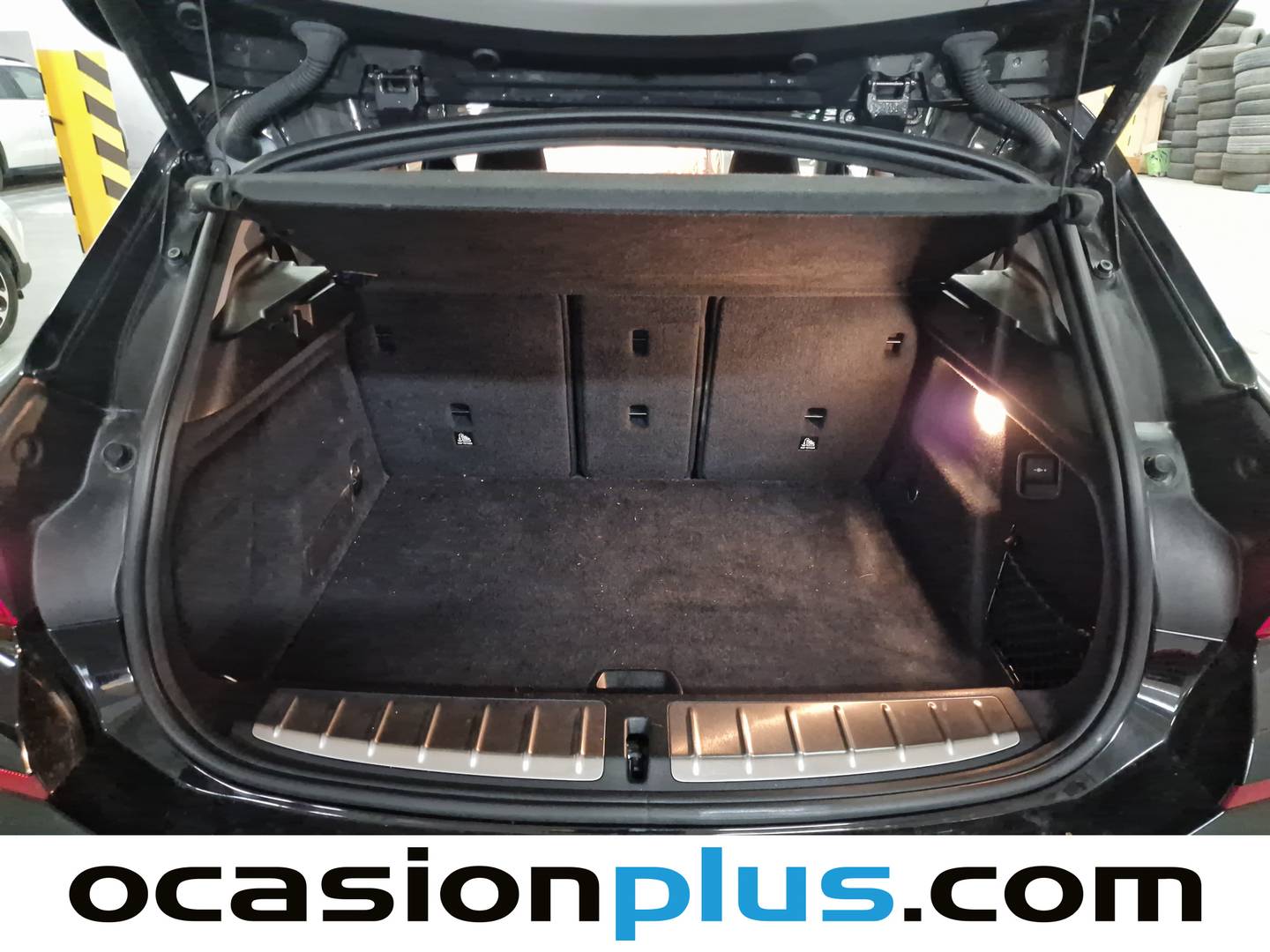 Fotos maletero BMW X2 BMW X2 sDrive18d (150 CV)