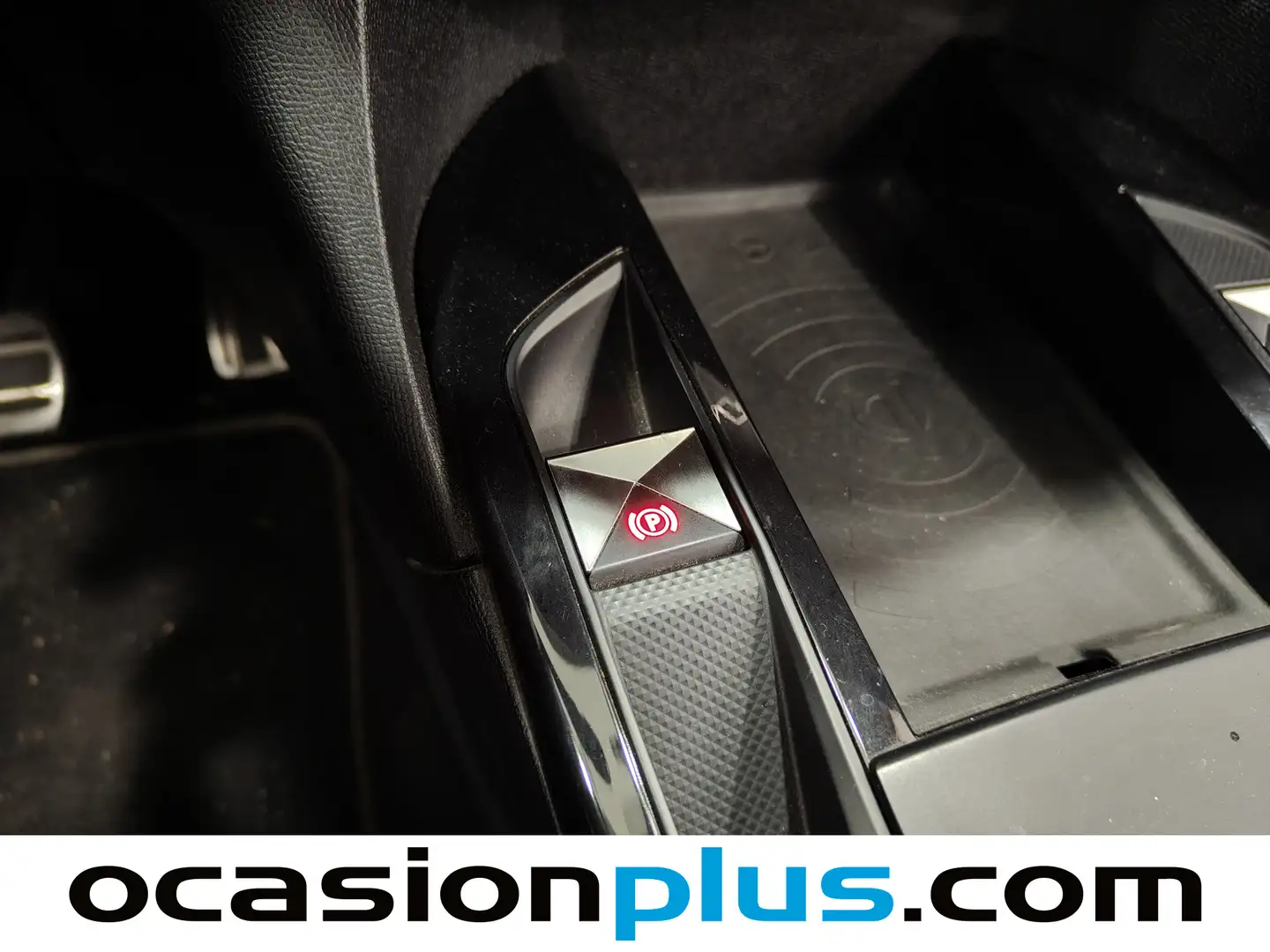 Foto DS DS 3 Crossback DS DS3 BlueHDi 130 Performance Line Auto (131 CV)