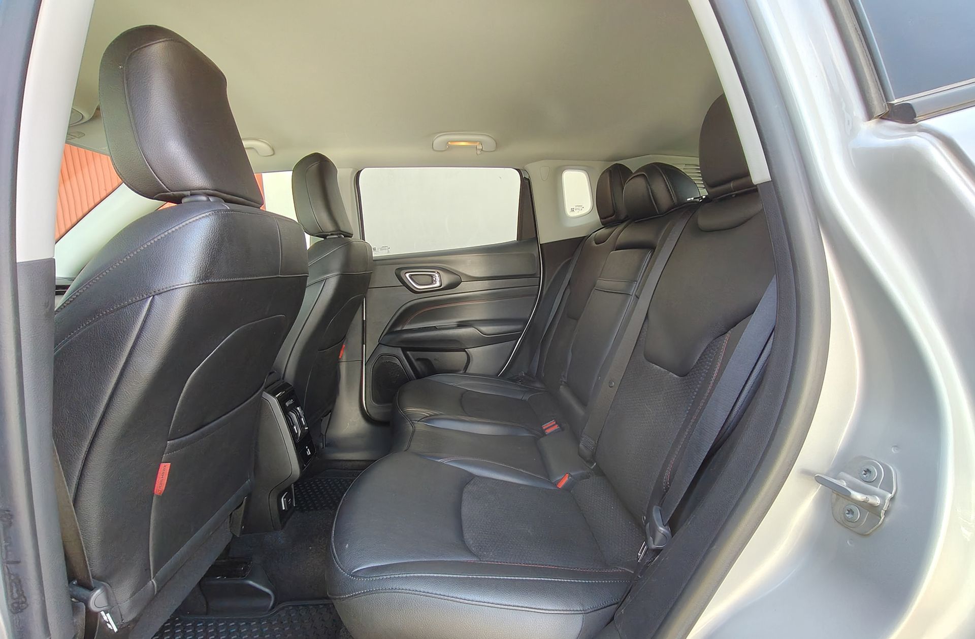 Jeep Compass 1.3 PHEV Trailhawk AWD - foto 13