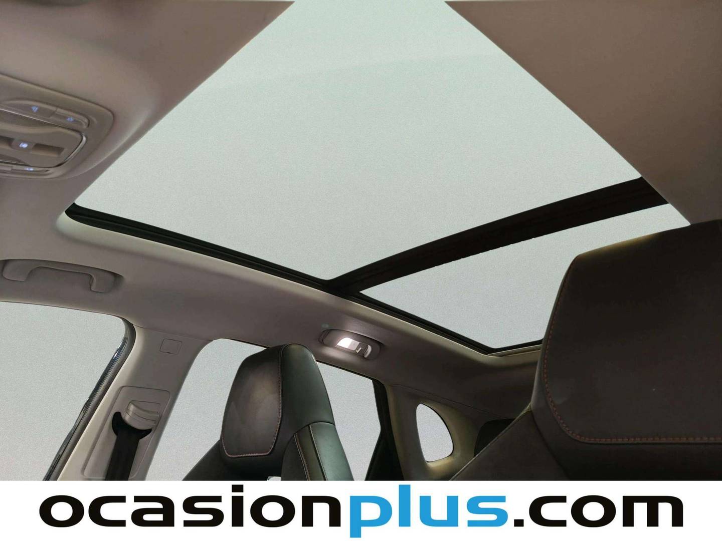 Extras y acabados del MG eHS MG eHS 1.5 T-GDI PHEV Luxury (258 CV)
