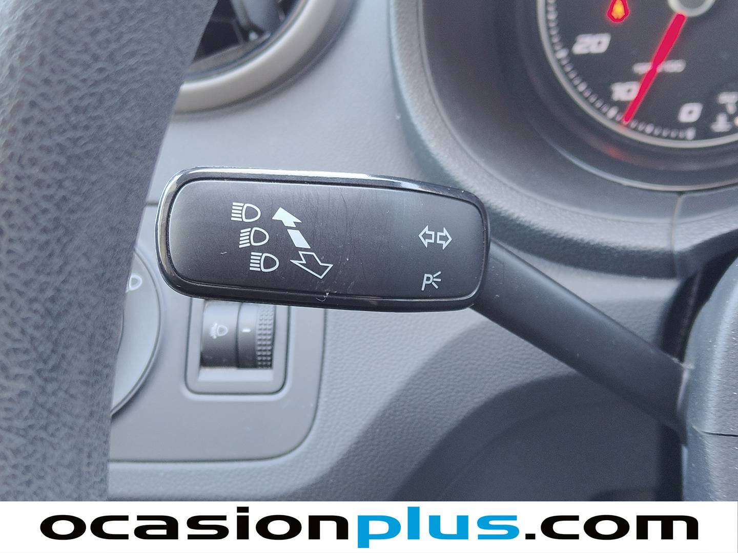 Seat Ibiza Seat Ibiza 1.0 Reference (75 CV) al mejor precio