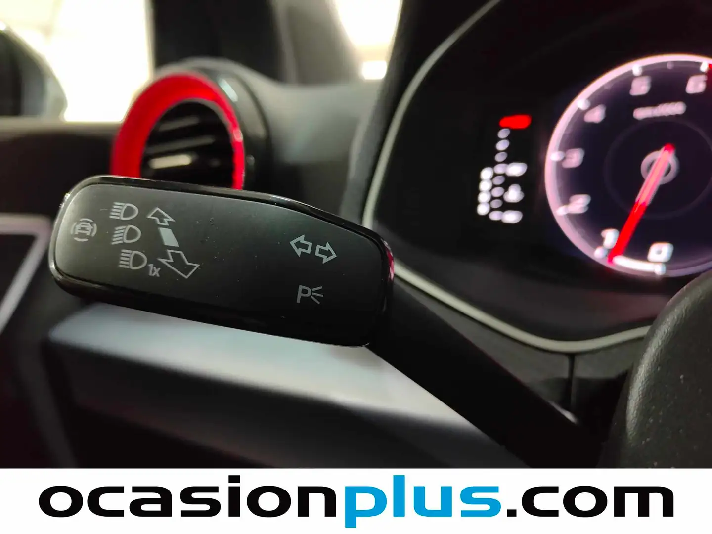 Foto Seat Arona SEAT Arona 1.5 TSI FR XL DSG (150 CV)