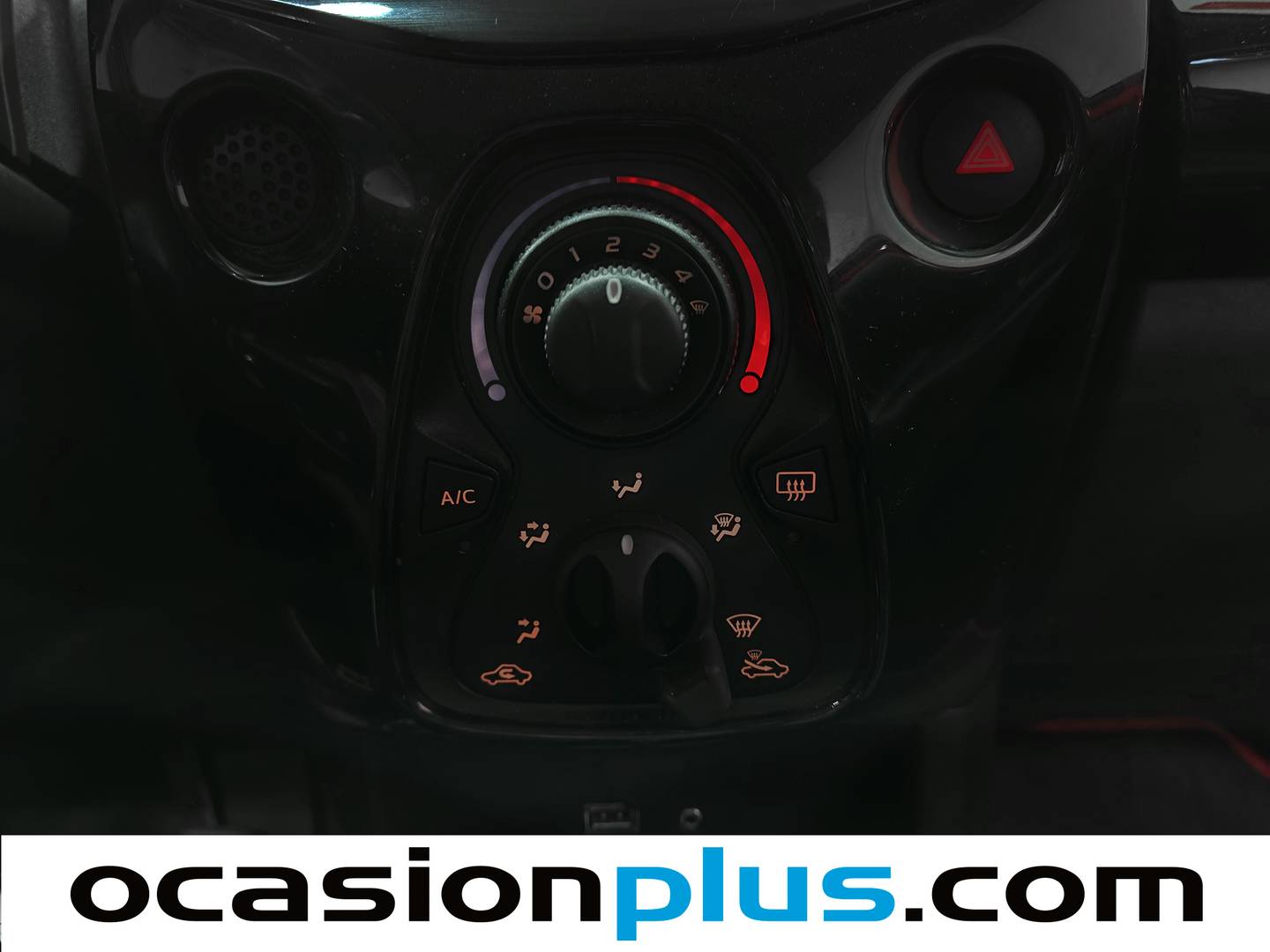 Foto Toyota Aygo Toyota Aygo 1.0 VVT-i x-cite (69 CV)