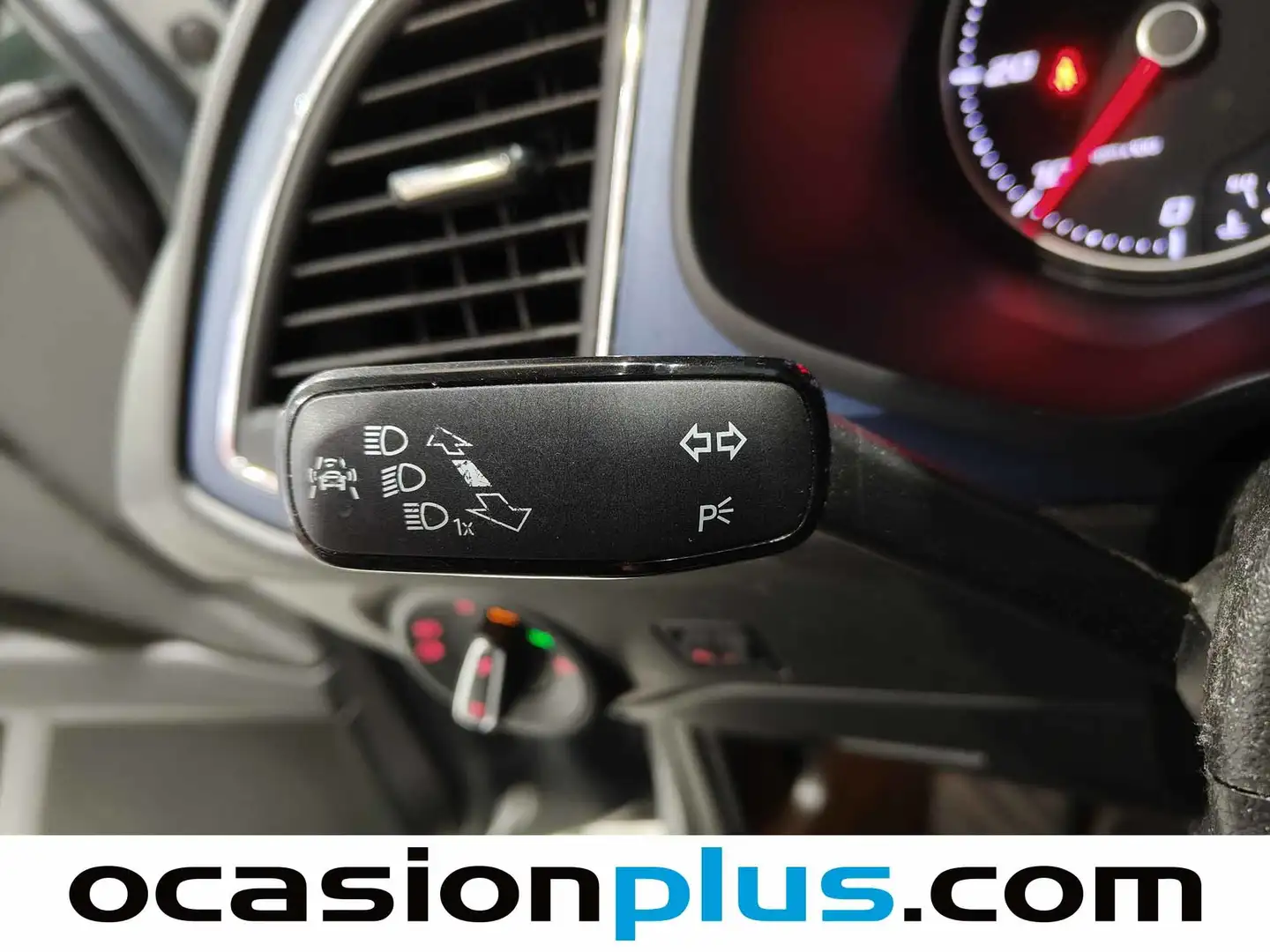 Foto Seat León SEAT León 1.6 TDI S&S Style Connect Plus (110 CV)