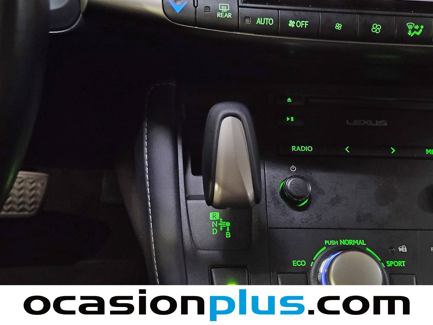 Lexus CT Lexus CT 200h Business (136 CV) de segunda mano