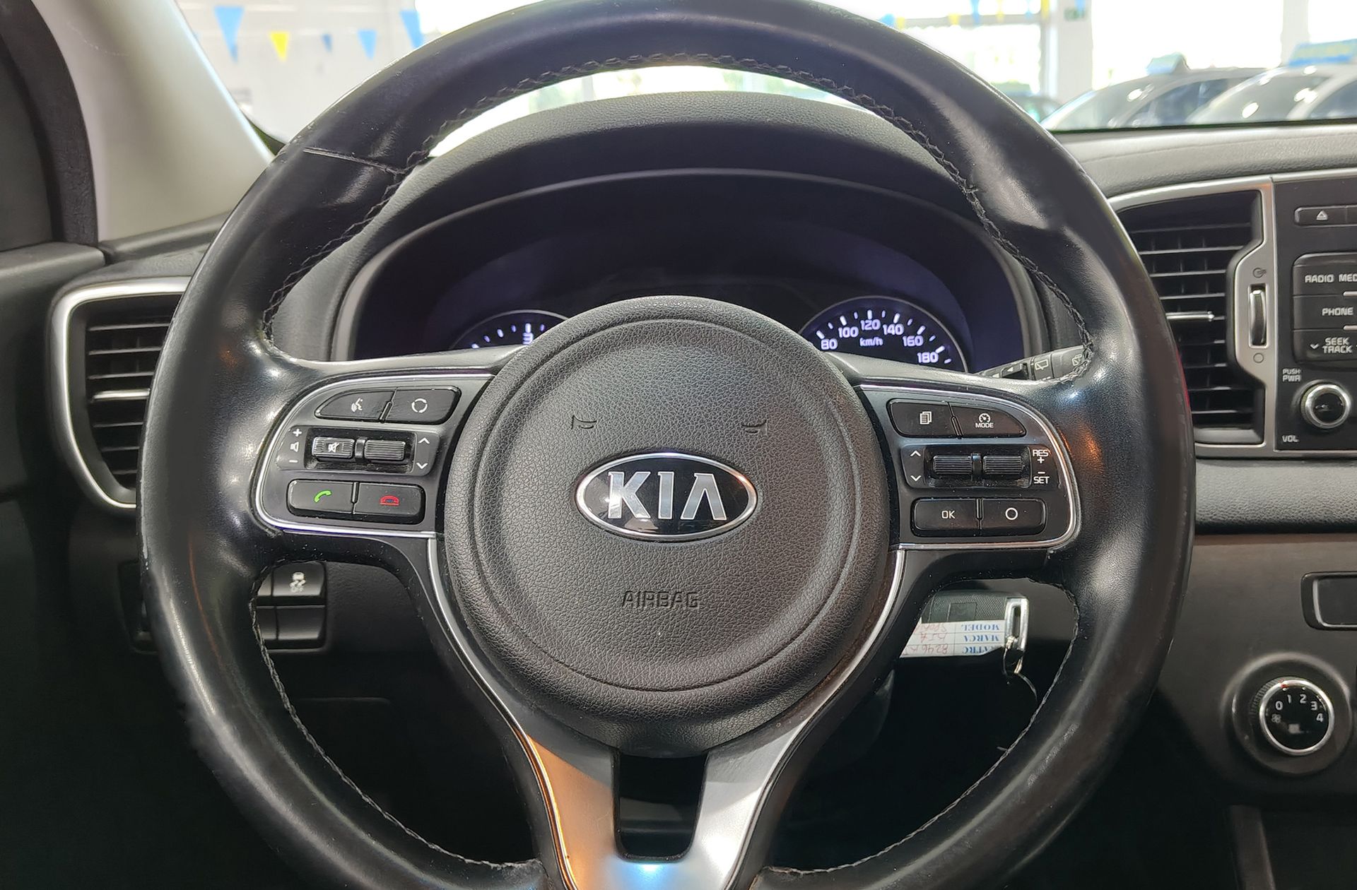 Kia Sportage 1.7 CRDi VGT Eco-Dynamics Concept 4x2 - foto 20