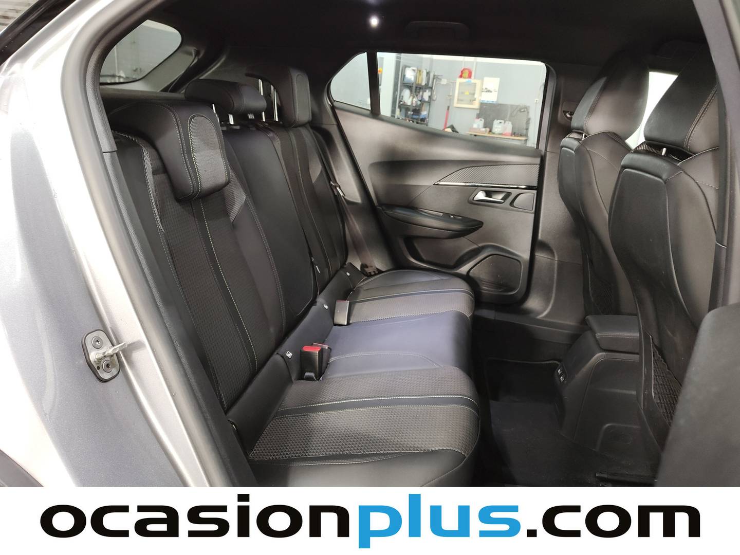 Peugeot 2008 Peugeot 2008 GT Puretech 130 S&S BVM6 manual