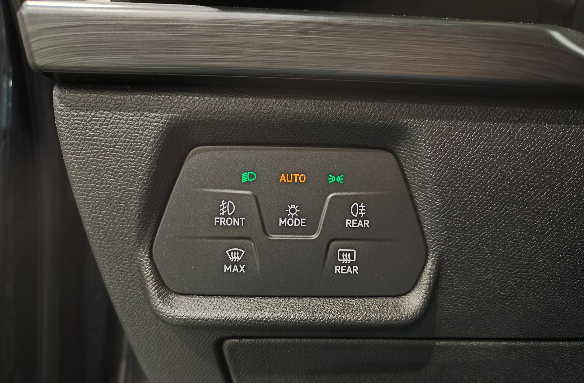 Cupra Formentor 1.5 TSI DSG - foto 34