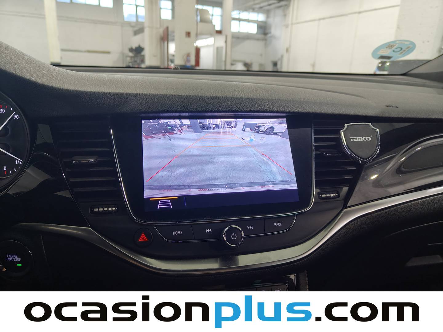 Equipamiento del Opel Astra Opel Astra 1.2T SHR Ultimate (145 CV)