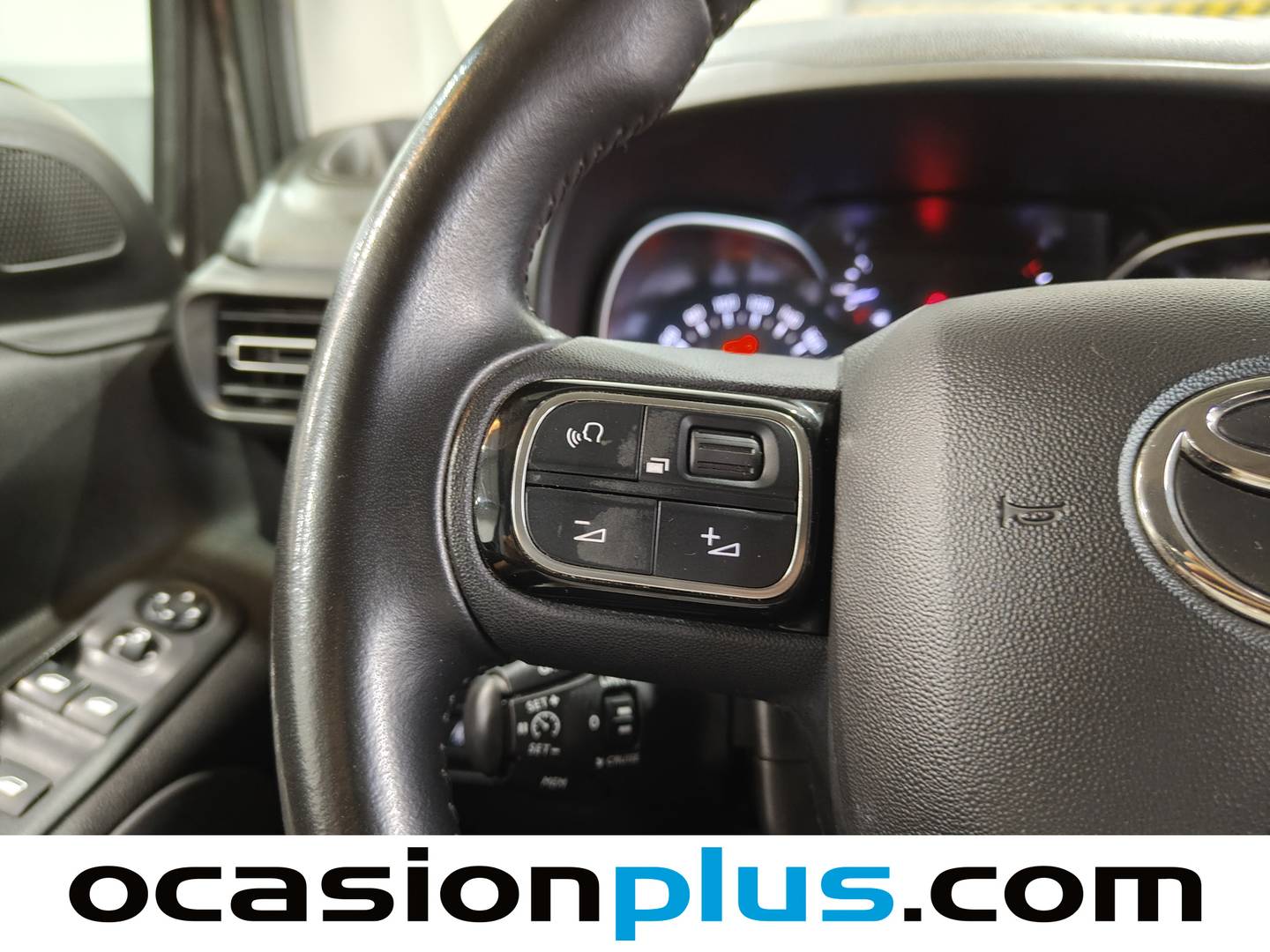 Toyota Proace City Verso Toyota Proace City Verso 1.2 Family Active L1  (110 CV) al mejor precio