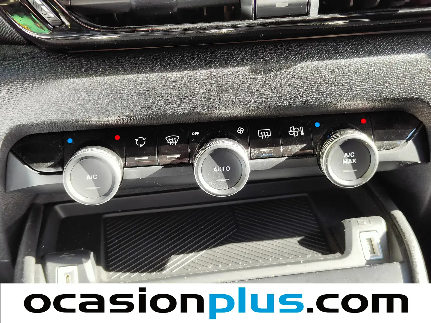 Foto Citroën C4 Citroen C4 BlueHDi 110 S&S Feel (110 CV)