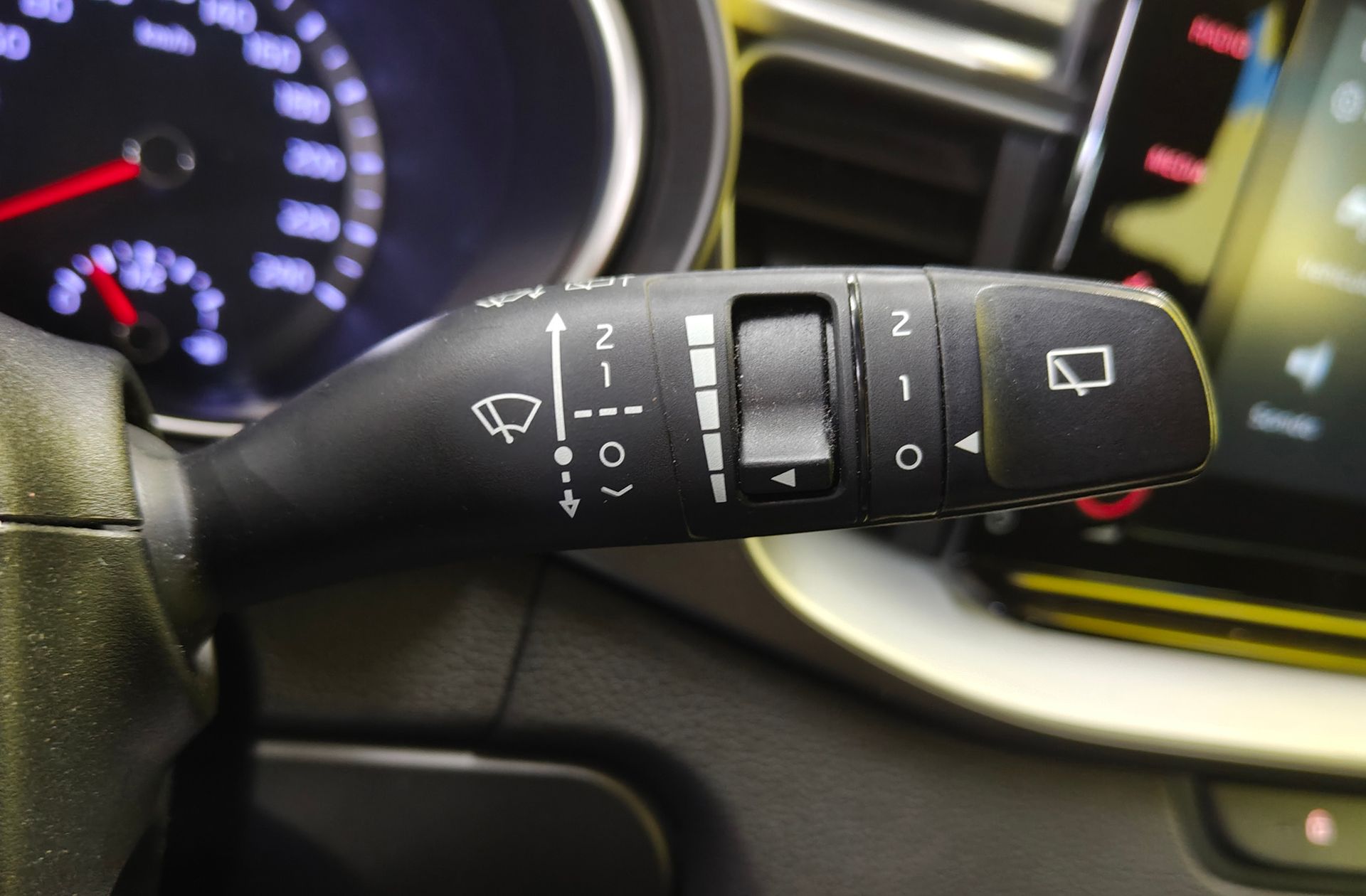 Kia XCeed 1.0 T-GDi Drive - foto 28