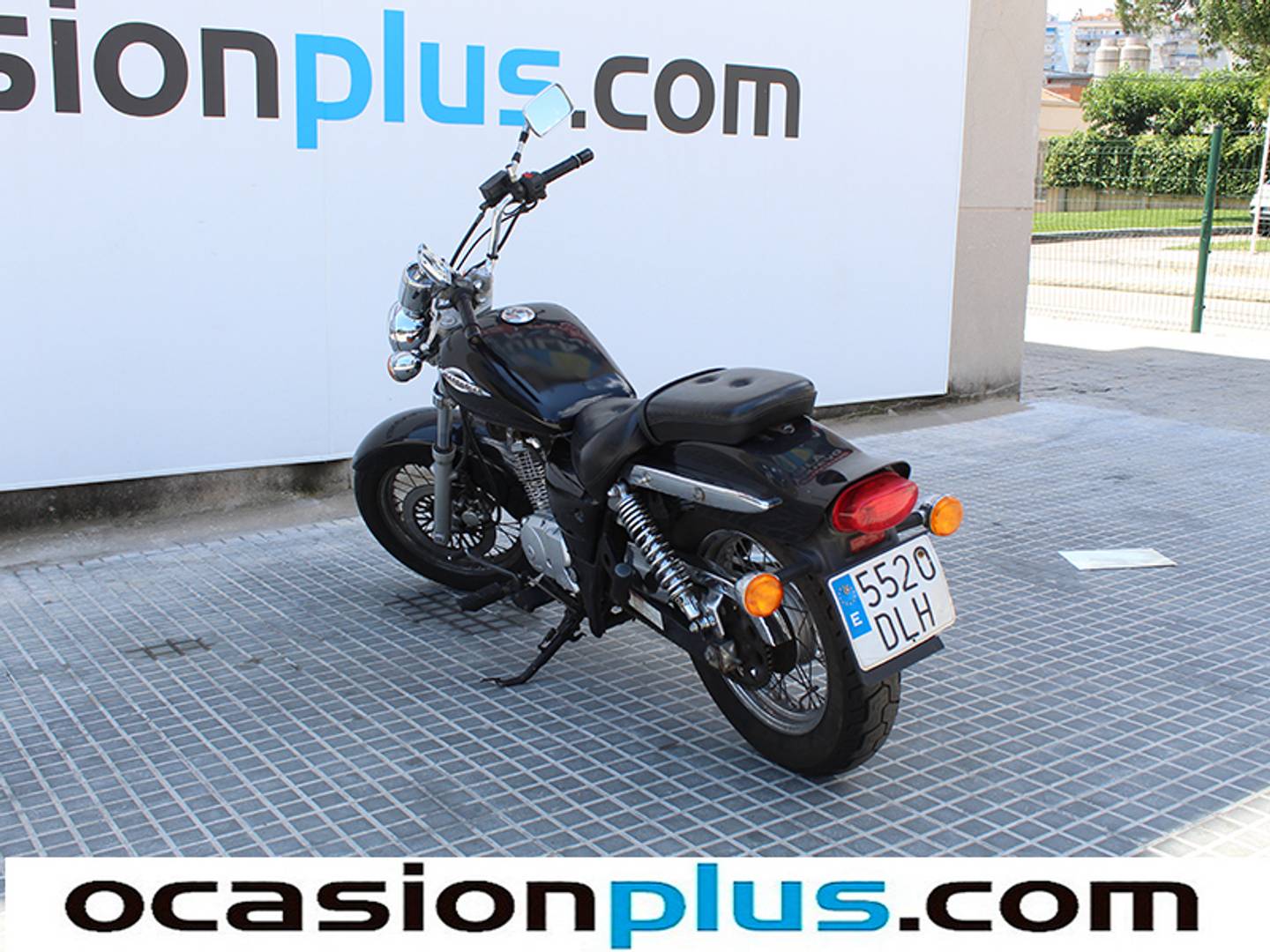 Foto Suzuki Marauder SUZUKI Marauder 125 ( 11 cv )