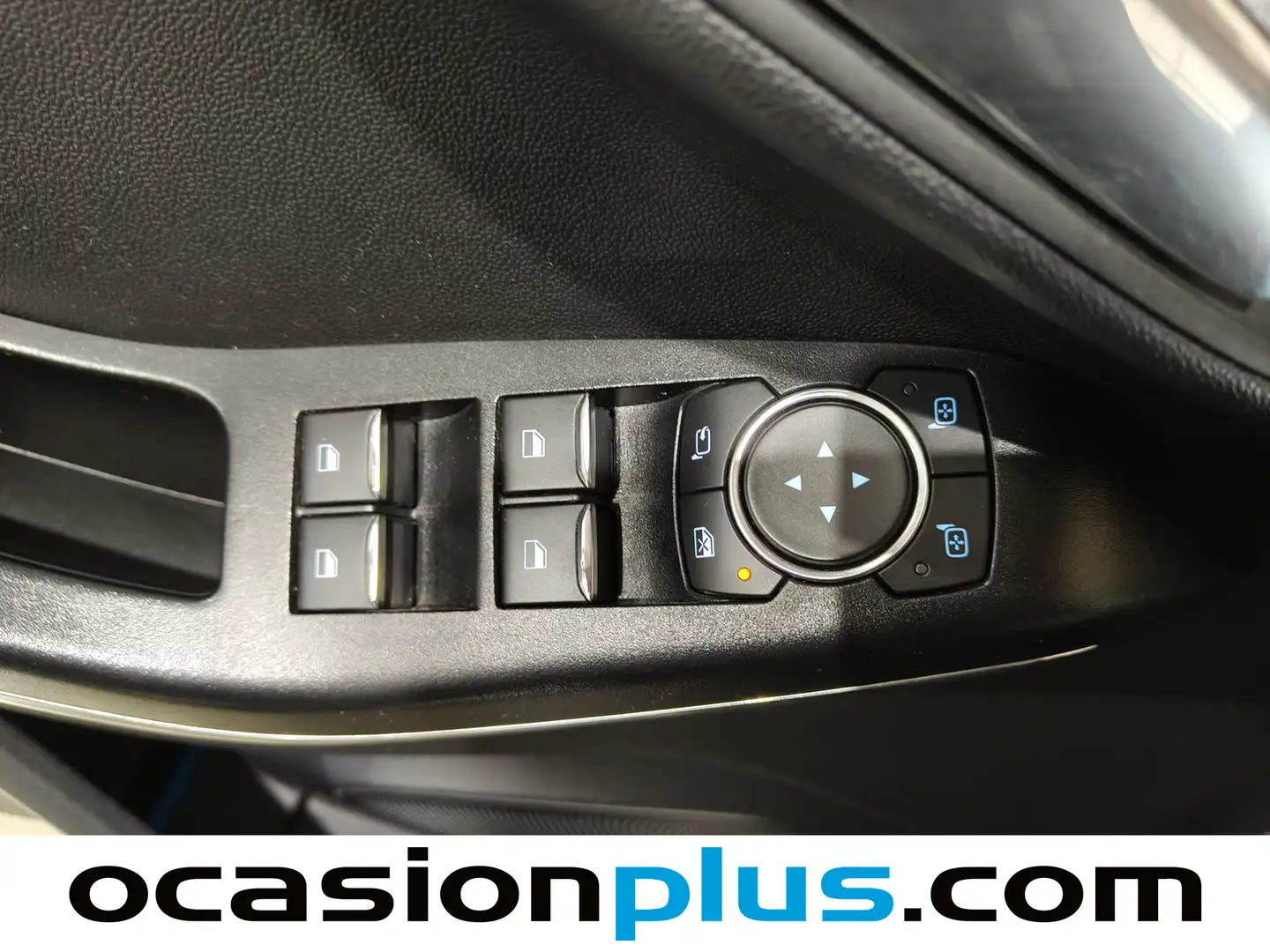 Foto Ford Fiesta Ford Fiesta 1.0 EcoBoost S&S Vignale Auto (100 CV)