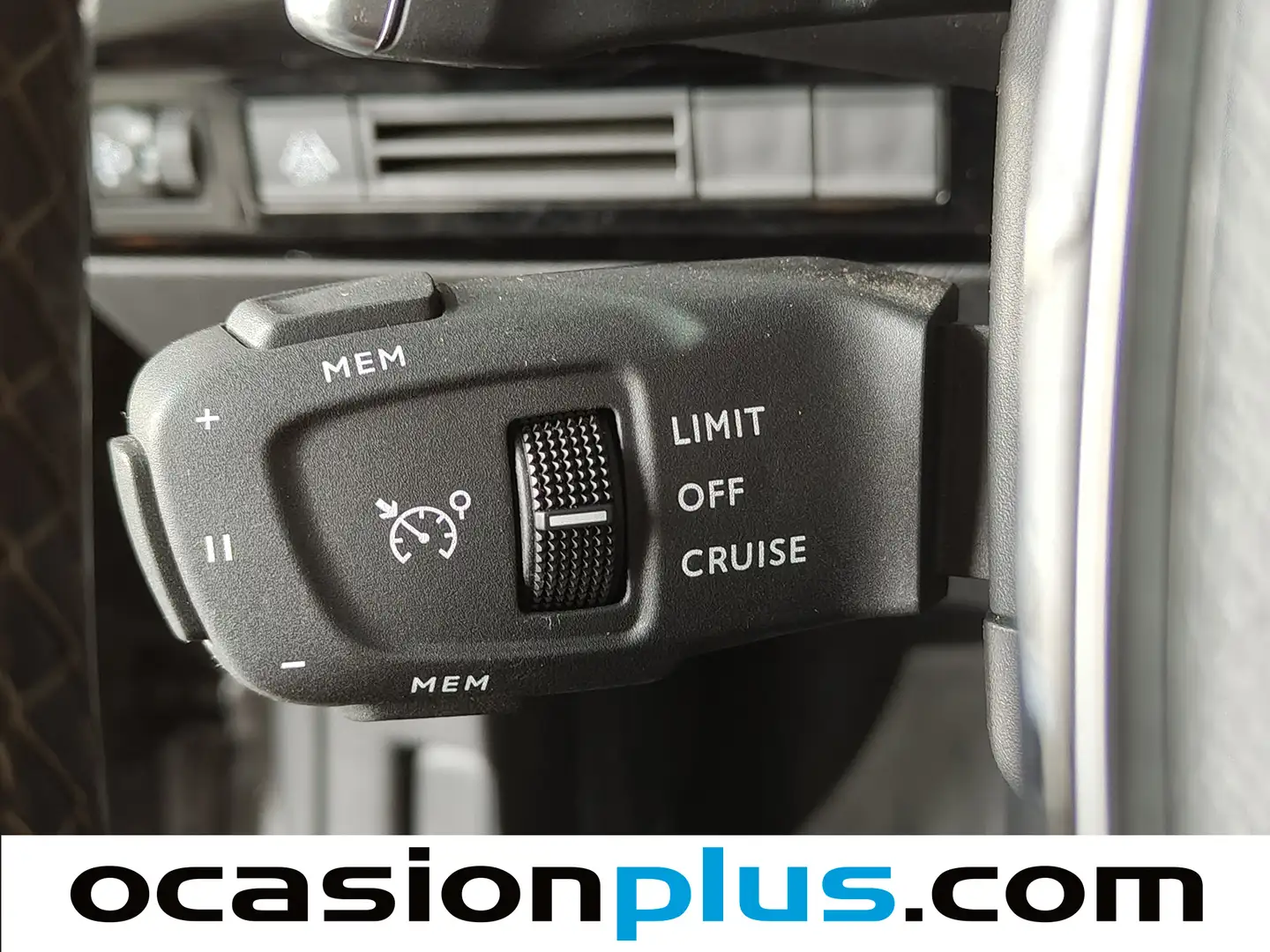 Foto Peugeot 508 Peugeot 508 PureTech 130 Active Pack EAT8 (130 CV)