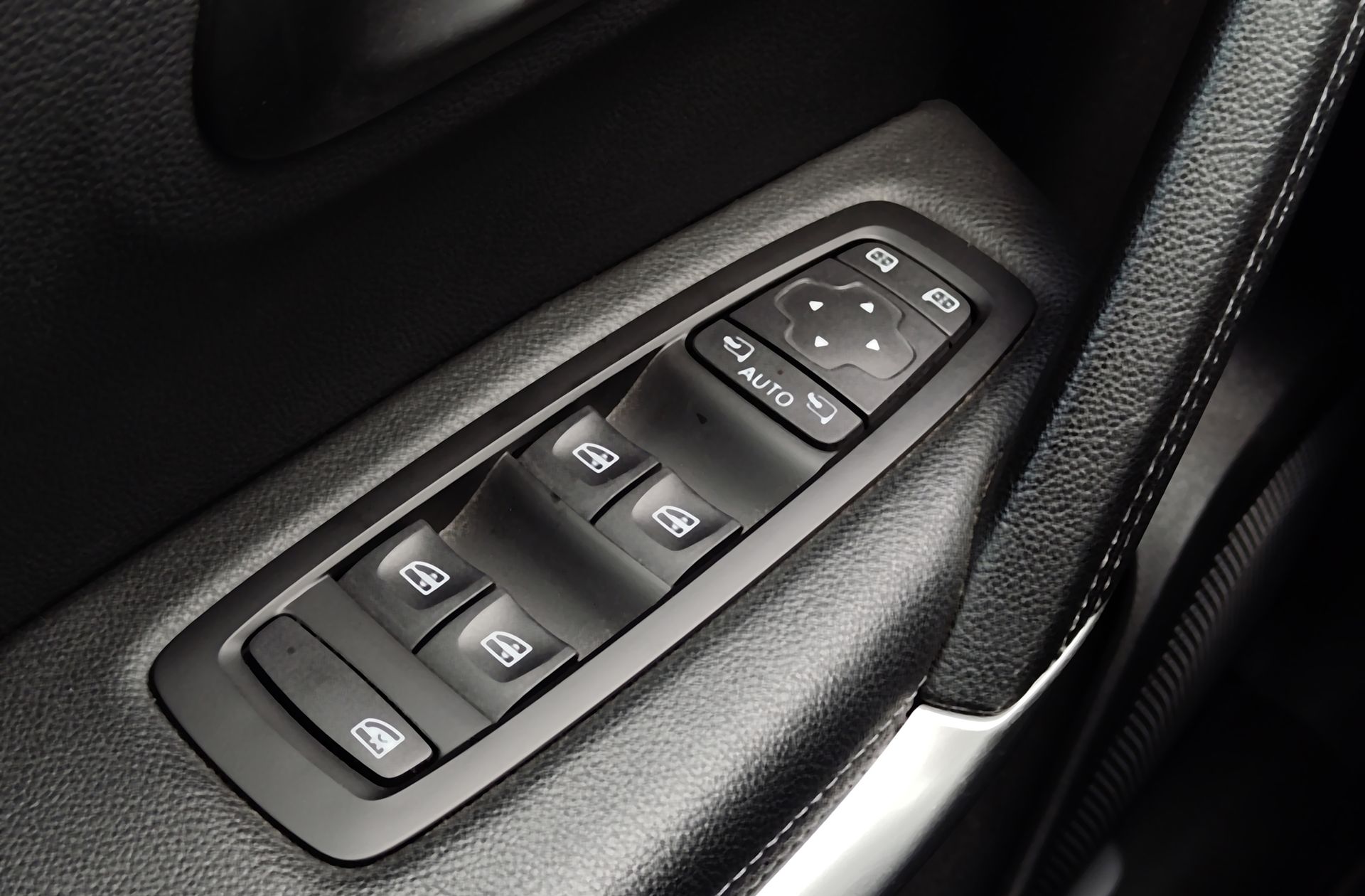 Renault Kadjar Zen TCe GPF - foto 35