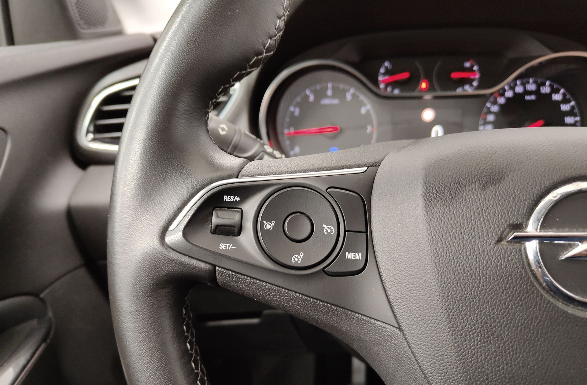 Opel Grandland 1.2 Turbo ecoTEC Excellence - foto 26