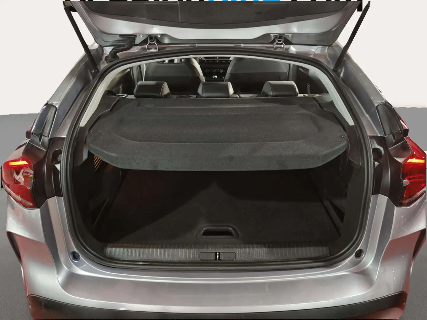 Foto Citroën C4 Citroen C4 PureTech 130 S&S 6v Feel Pack (130 CV)