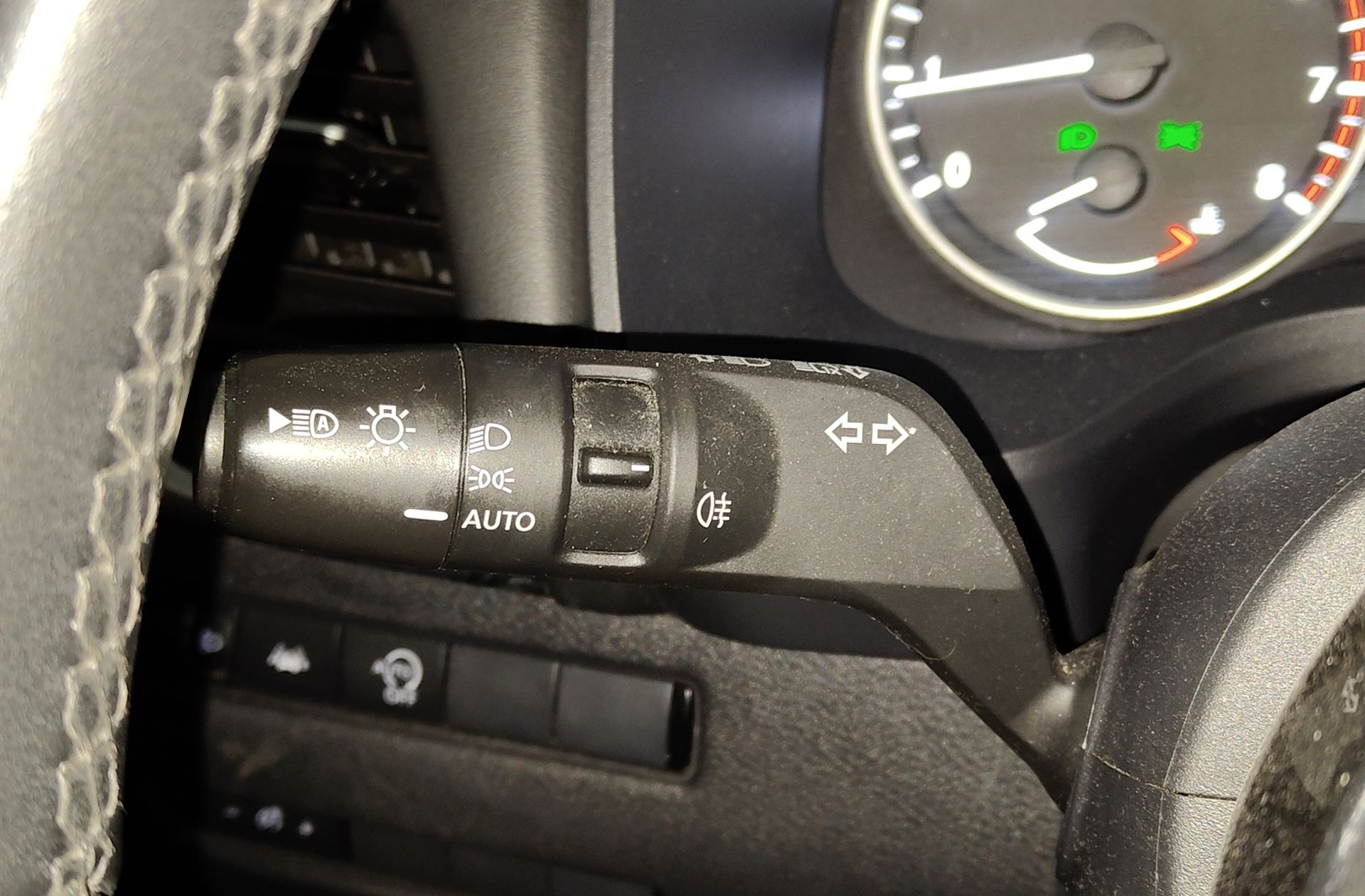 Nissan Qashqai DIG-T 158 mHEV Acenta Xtronic - foto 24