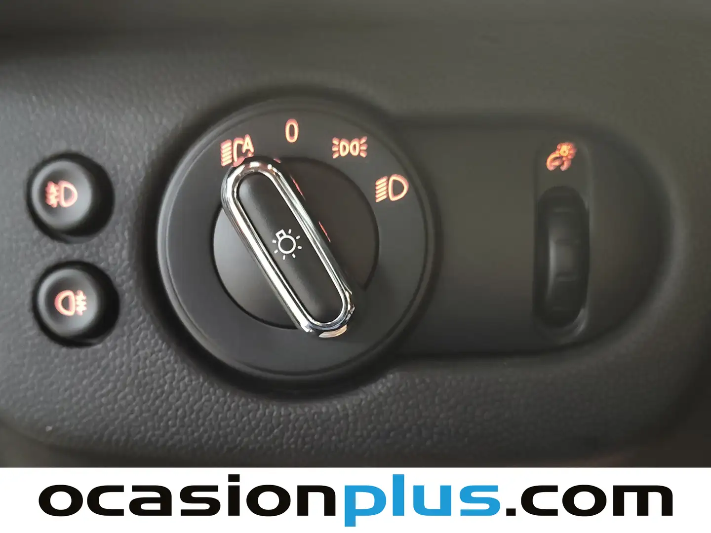 Foto Mini CLUBMAN MINI MINI Clubman MINI Clubman Cooper (136 CV)