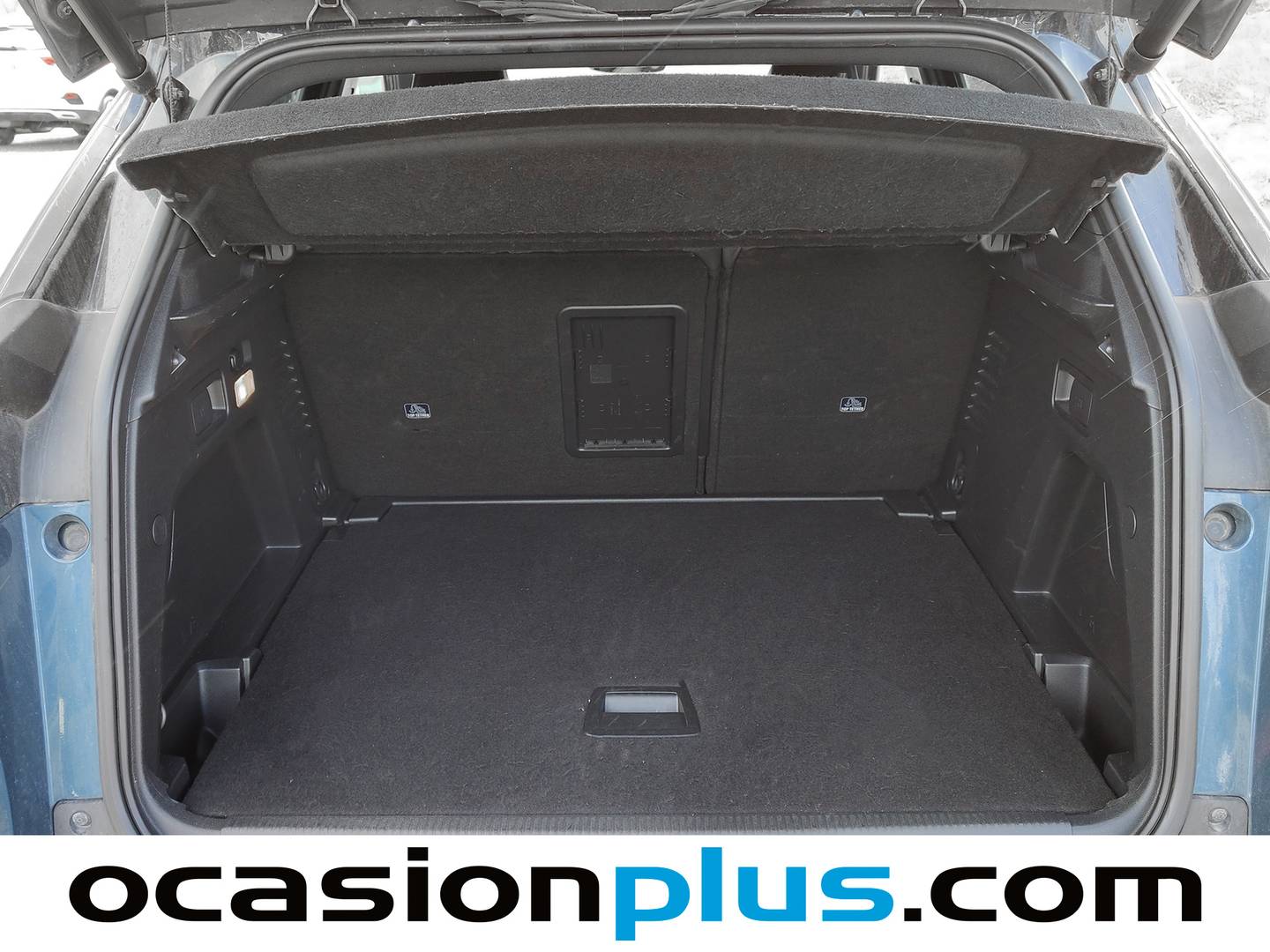 Foto Peugeot 3008 Peugeot 3008 PureTech 130 S&S GT Pack EAT8 (130 CV)