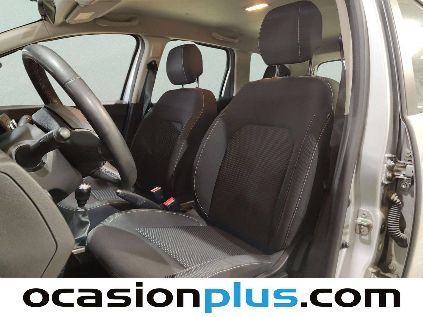 Foto asientos delanteros Dacia Duster Dacia Duster Comfort TCE (90 CV) 4X2