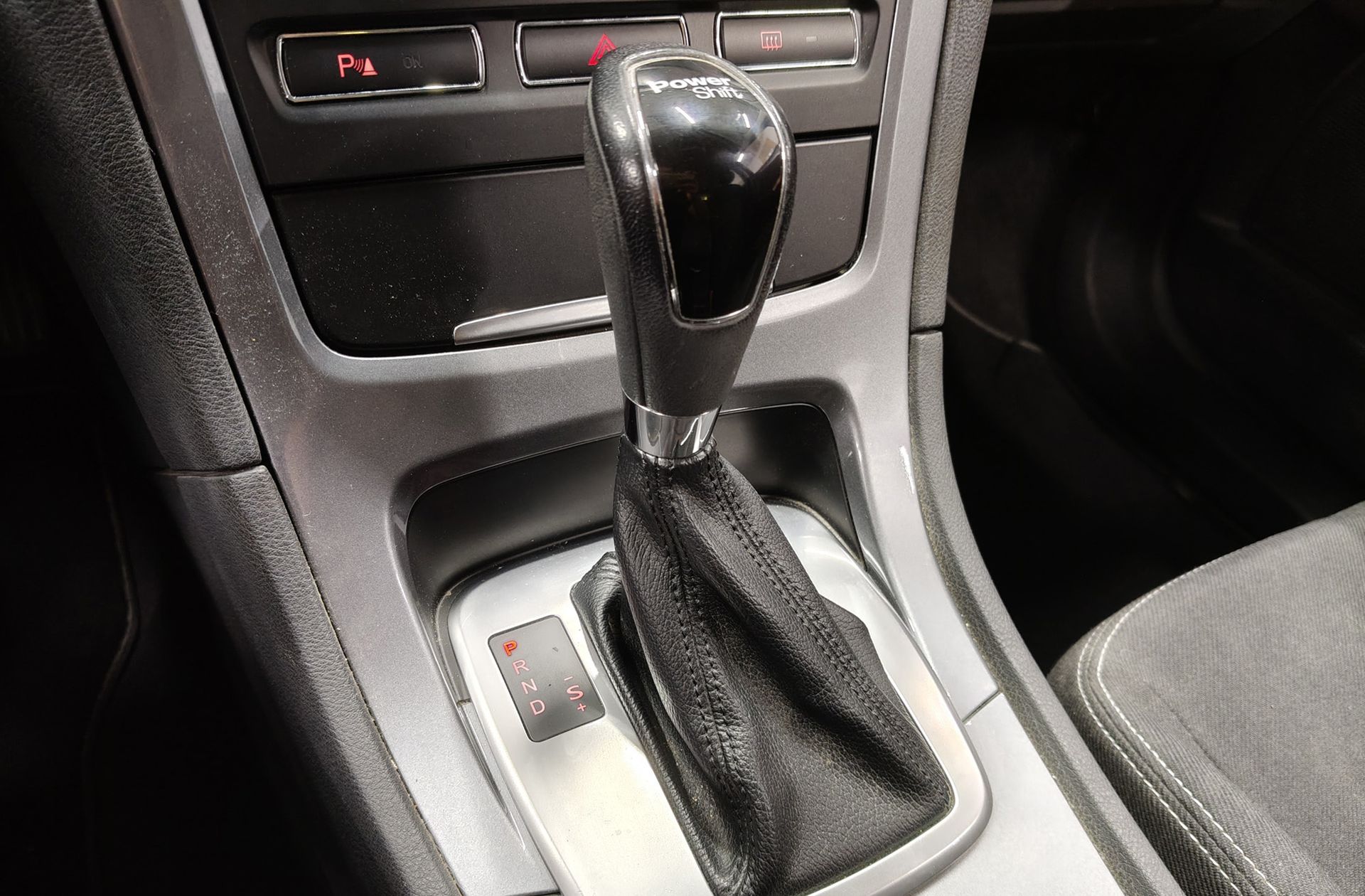 Ford Mondeo SportBreak 2.0 TDCi Limited Edition - foto 5