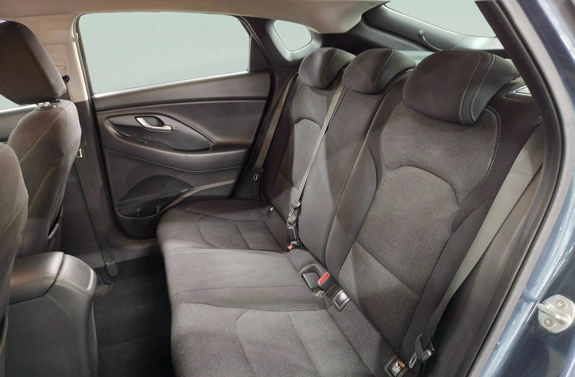 Hyundai i30 1.0 T-GDi Klass Fastback LRR - foto 11