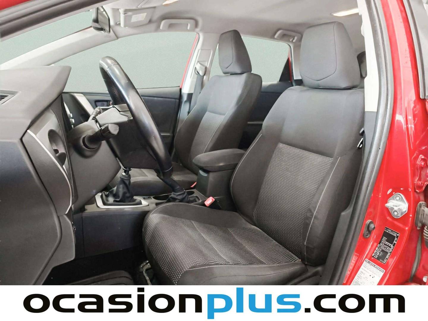 Foto asientos delanteros Toyota Auris Toyota Auris 120D Active (124 CV)