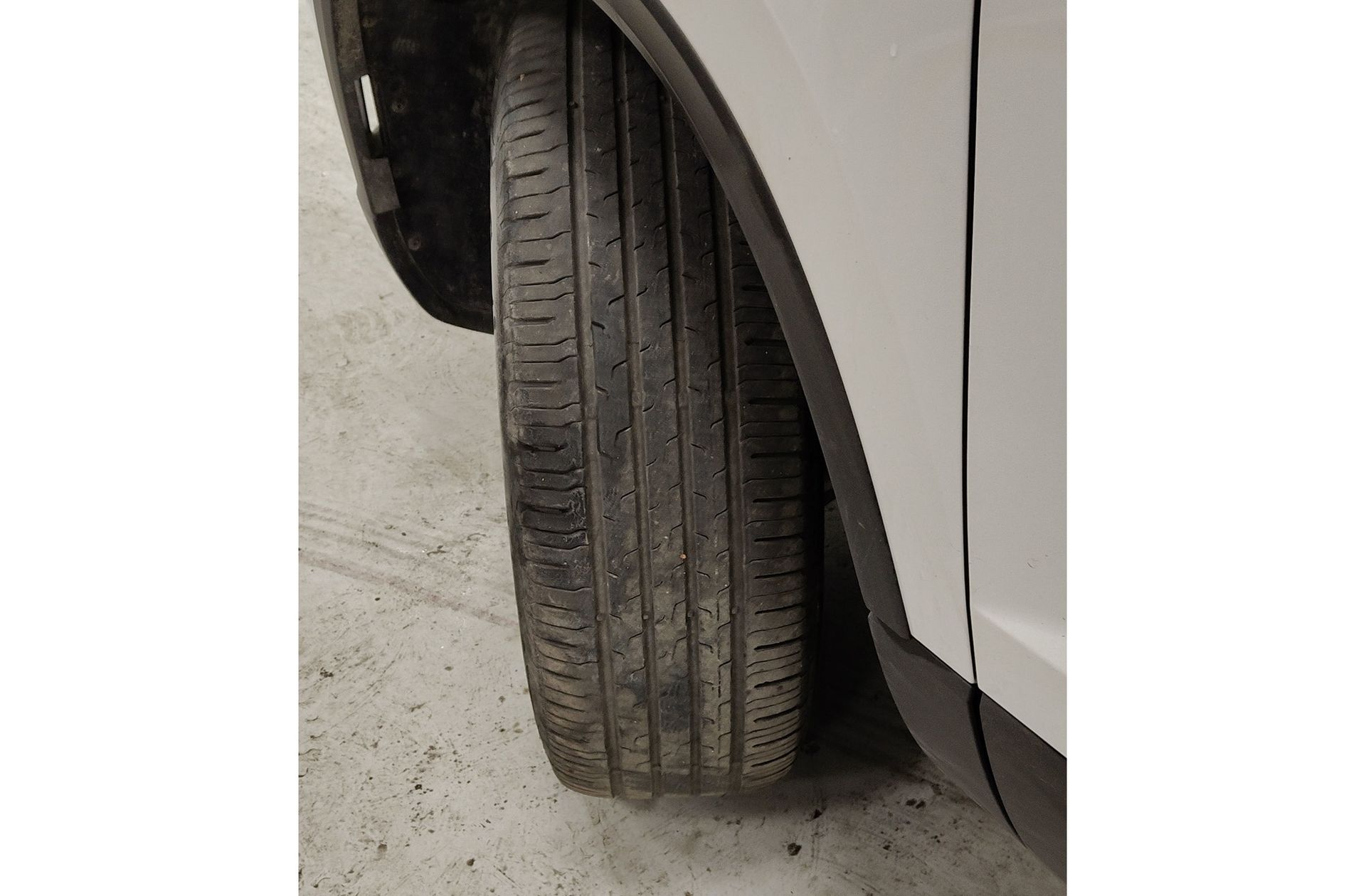 Škoda Karoq 2.0 TDI Selection - foto 29