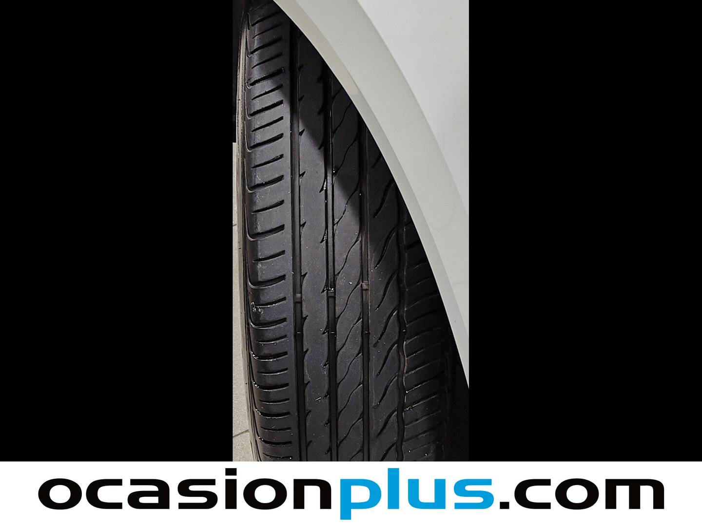 Foto Skoda Karoq Skoda Karoq 1.6 TDI Ambition (115 CV)