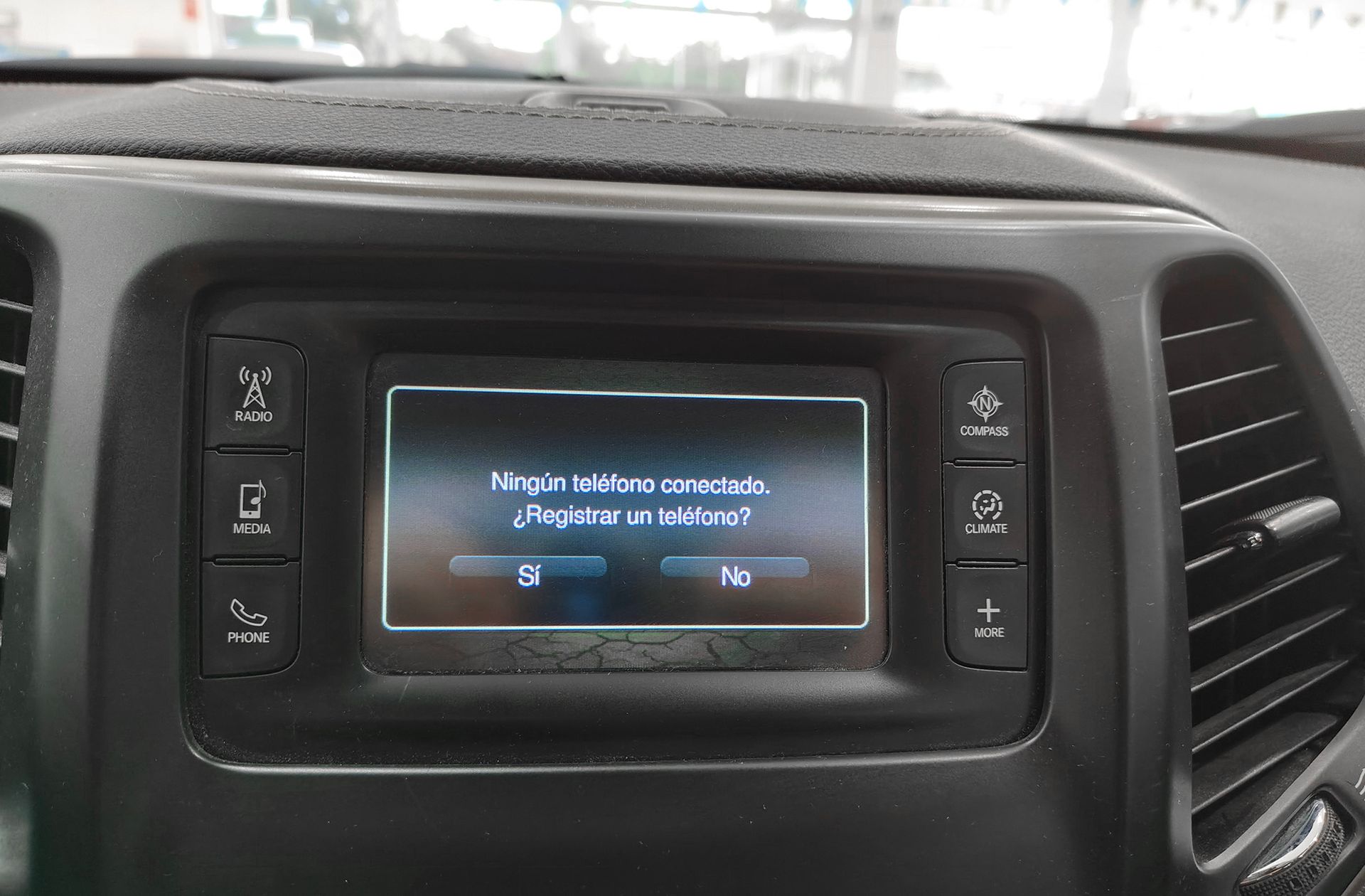 Jeep Cherokee 2.0 CRD Longitude 4x4 Active - foto 32