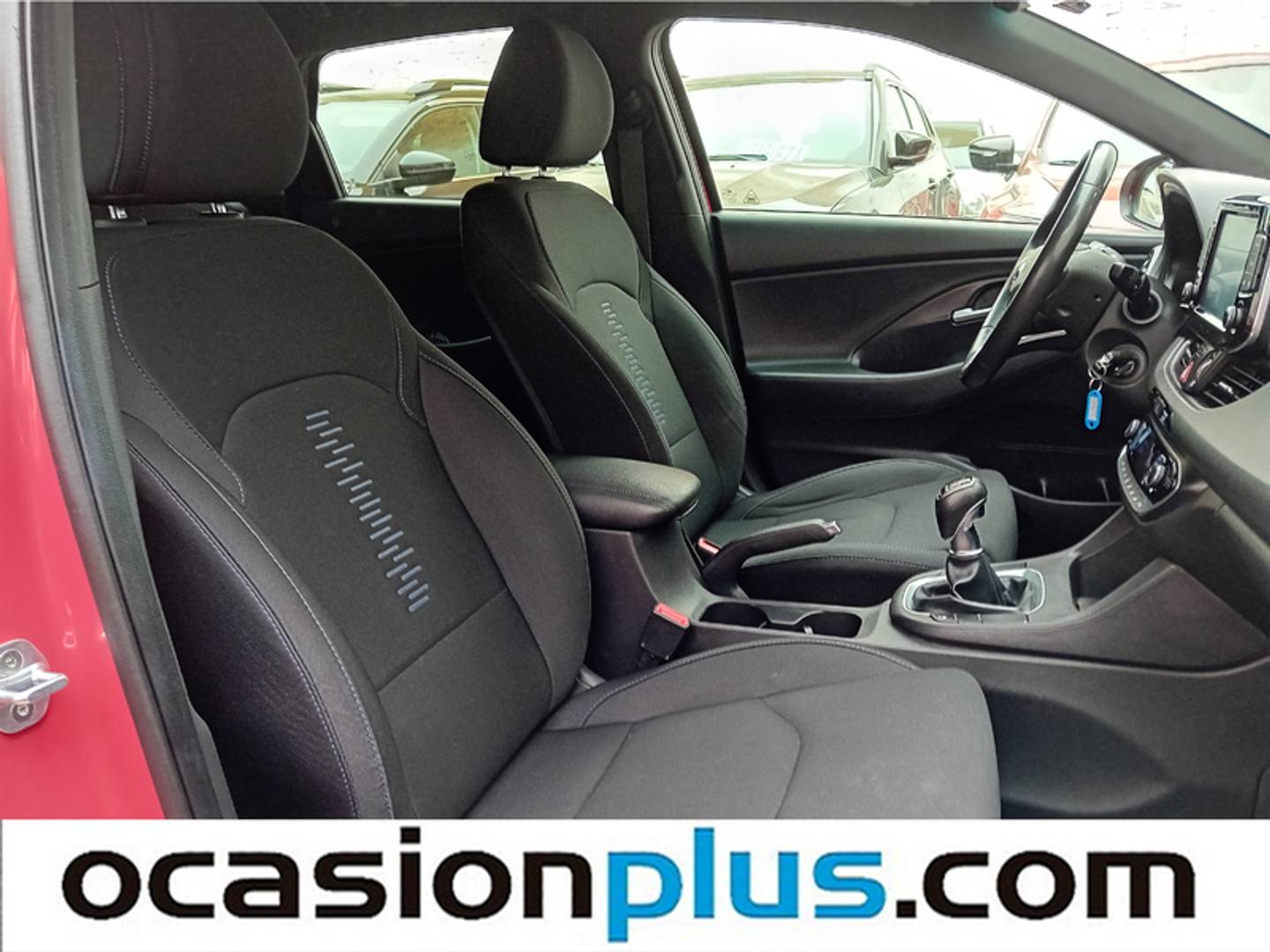 Foto Hyundai i30 Hyundai i30 CW 1.0 TGDI Go! (120 CV)