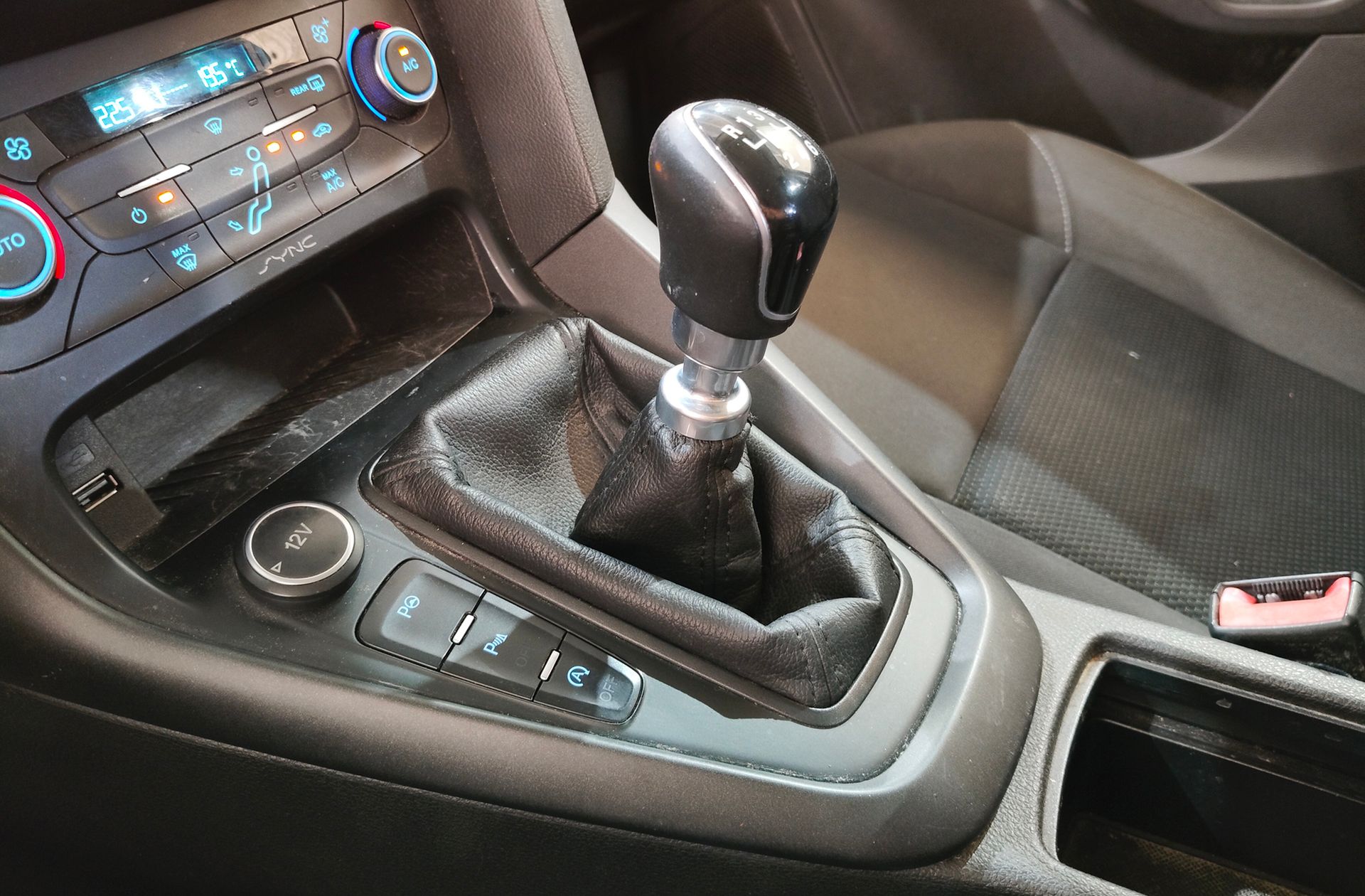 Ford Focus 1.0 EcoBoost Trend+ - foto 5