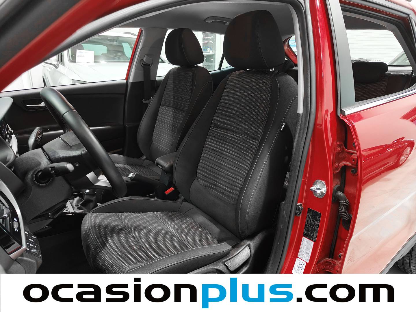 Foto KIA Stonic Kia Stonic 1.0 T-GDi MHEV Drive iMT (120 CV)