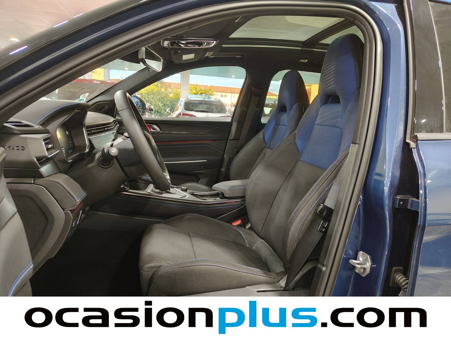 Foto asientos delanteros Lynk & Co 01 Lynk & Co 01 1.5 PHEV 6.6kW (261 CV)