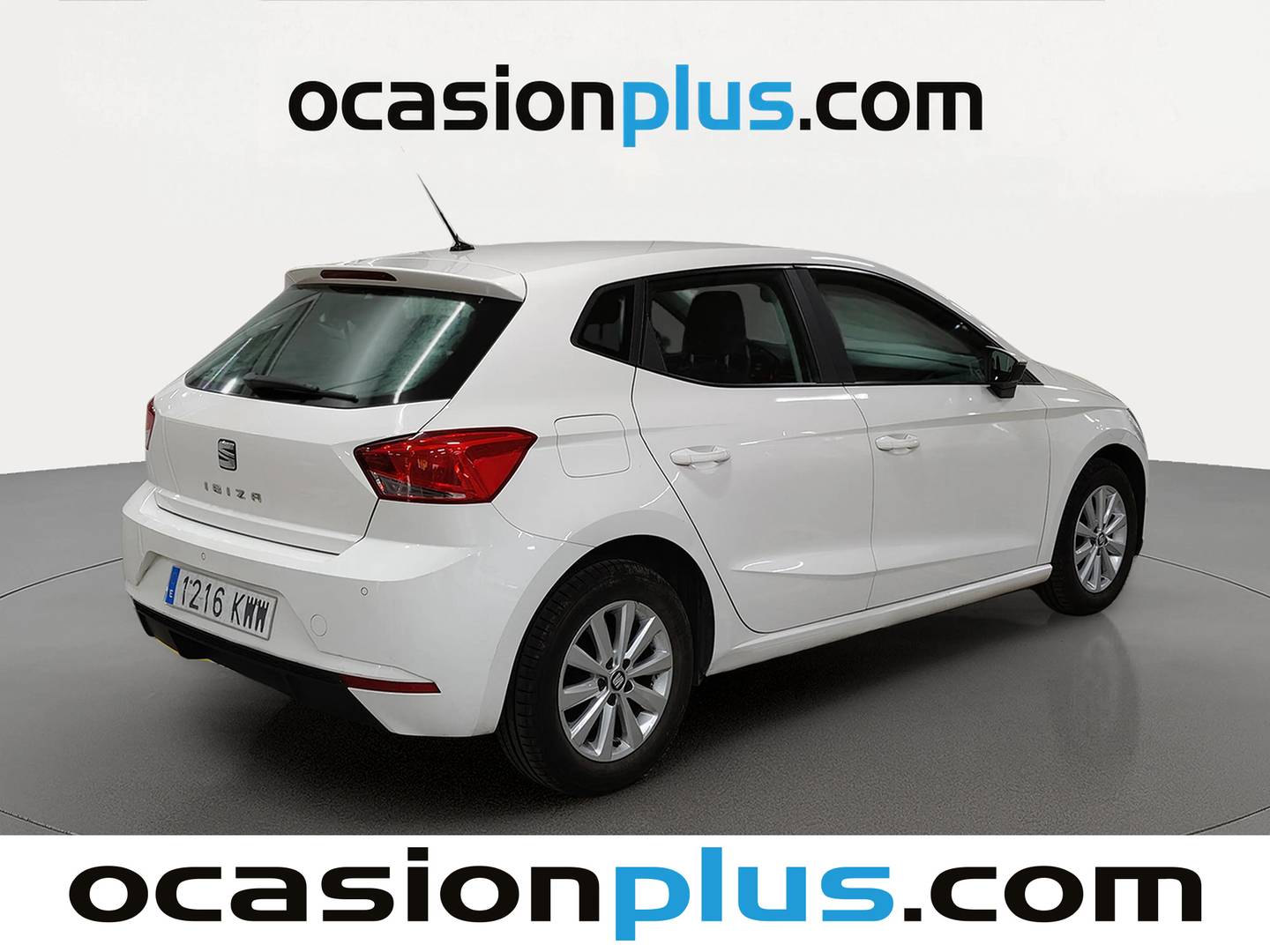 Foto trasera Seat Ibiza Seat Ibiza 1.0 MPI Style Plus (80 CV) derecha