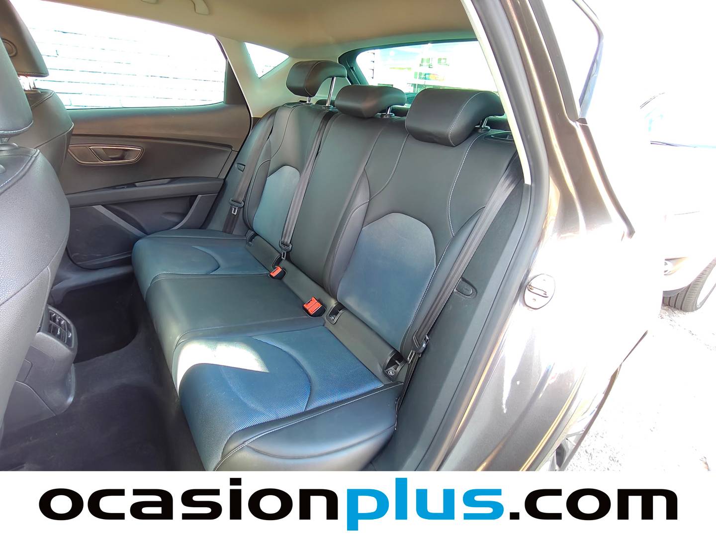 Foto asientos traseros Seat León Seat León 1.4 TSI S&S Style Connect (125 CV)