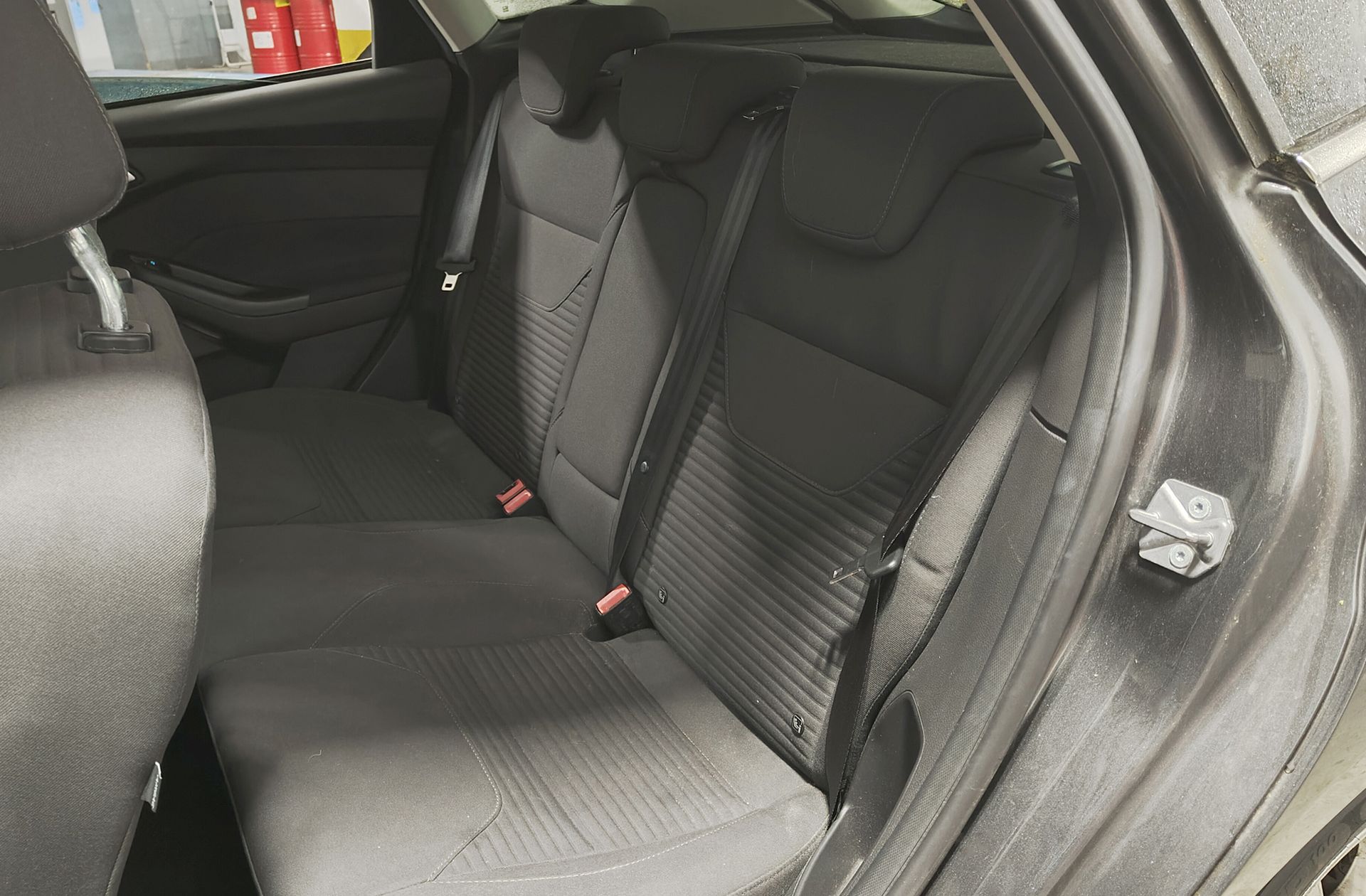 Ford Focus 1.0 EcoBoost Titanium - foto 11