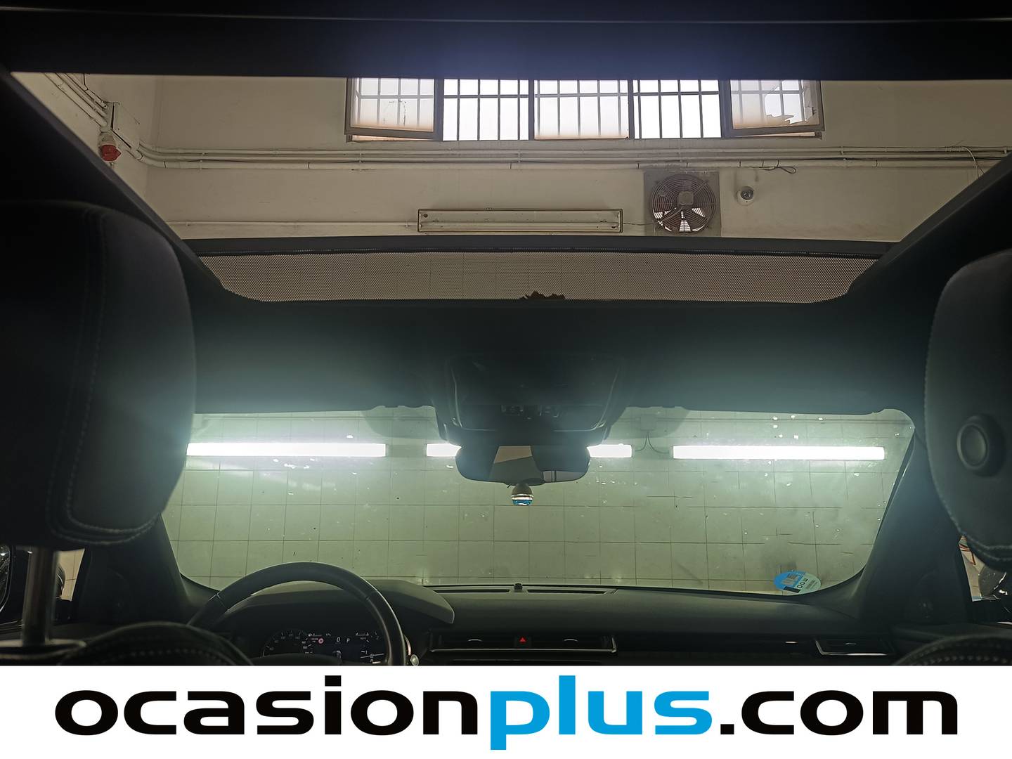 Foto Land Rover Range Rover Velar Land Rover Range Rover Velar 2.0 I4 R-Dynamic S 4WD Auto (204 CV)