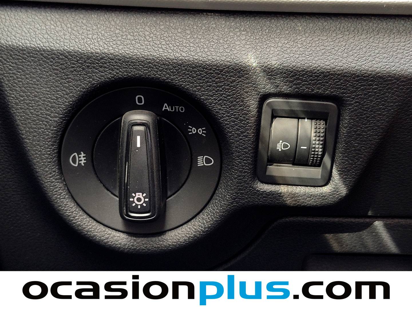 Acabados Skoda Kamiq Skoda Kamiq 1.0 TSI Ambition (110 CV)