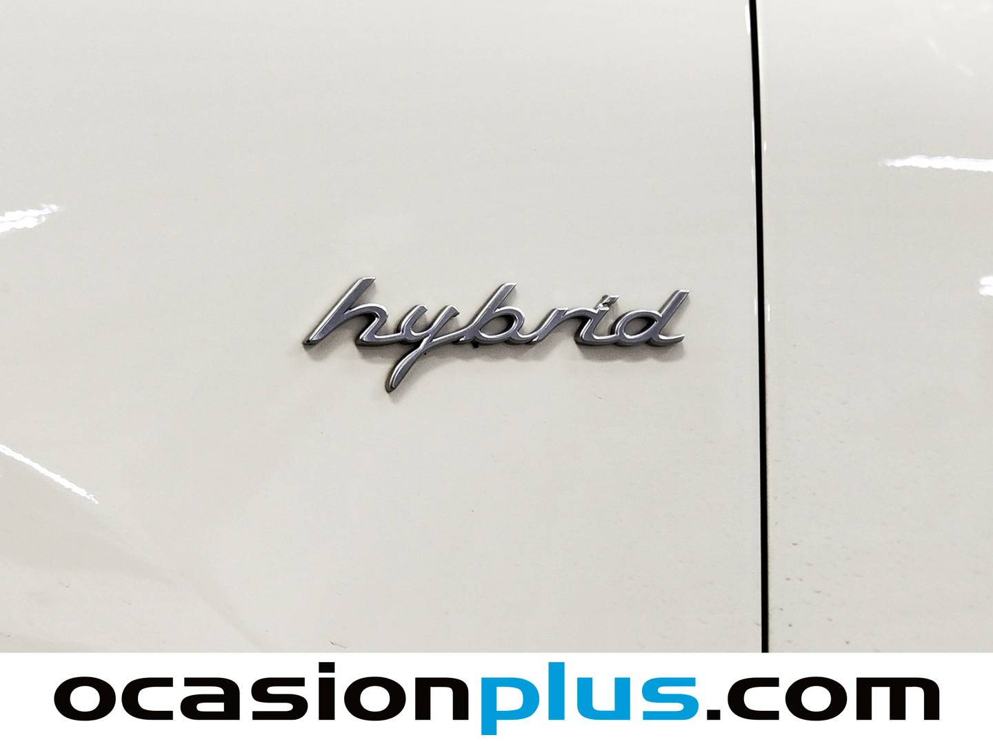 Extras y acabados del Porsche Cayenne Porsche Cayenne E-Hybrid Tiptronic (380 CV)