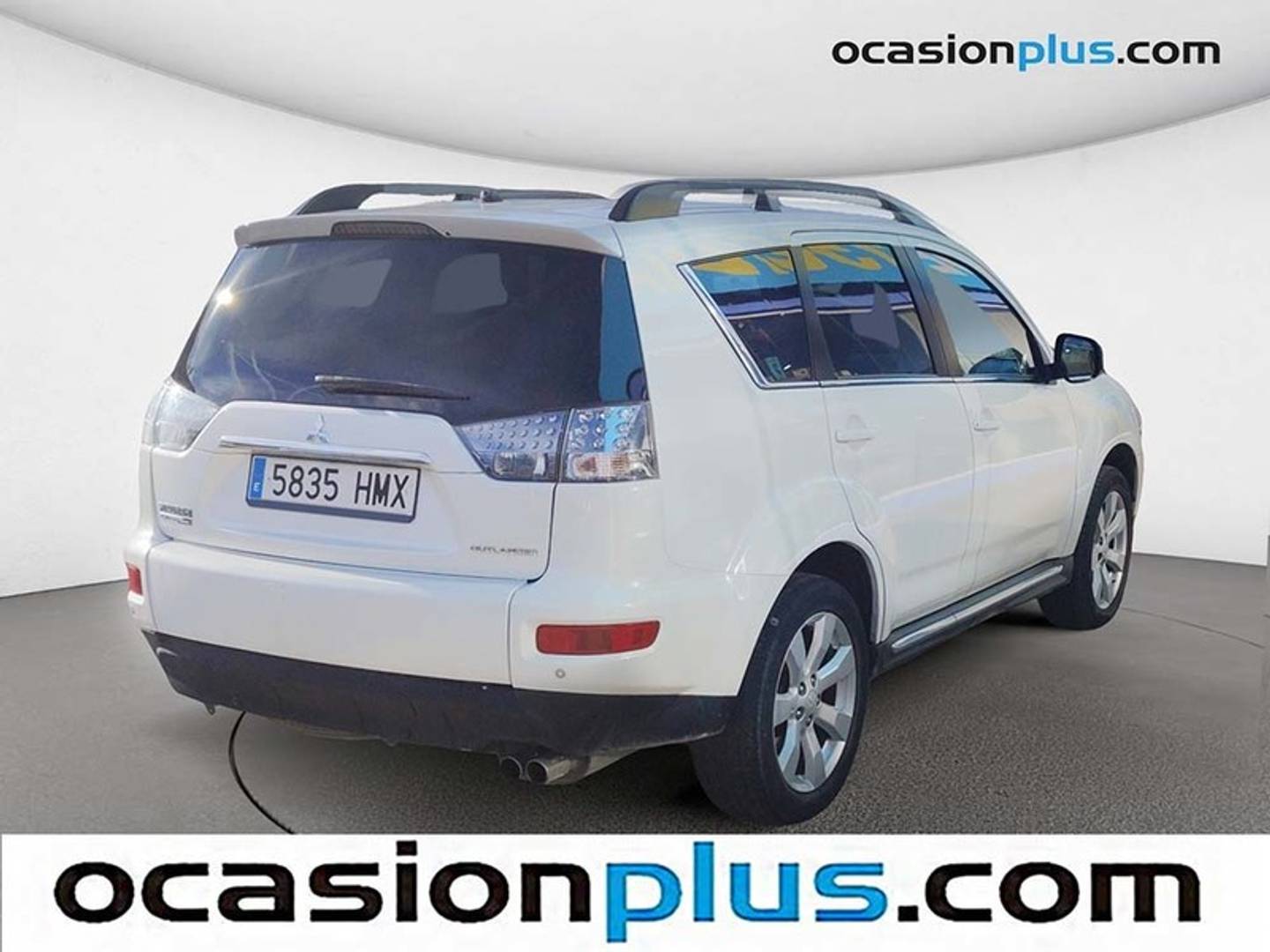 Foto Mitsubishi Outlander Mitsubishi Outlander 220 DI-D Motion 2WD (177 CV) 7 Plazas