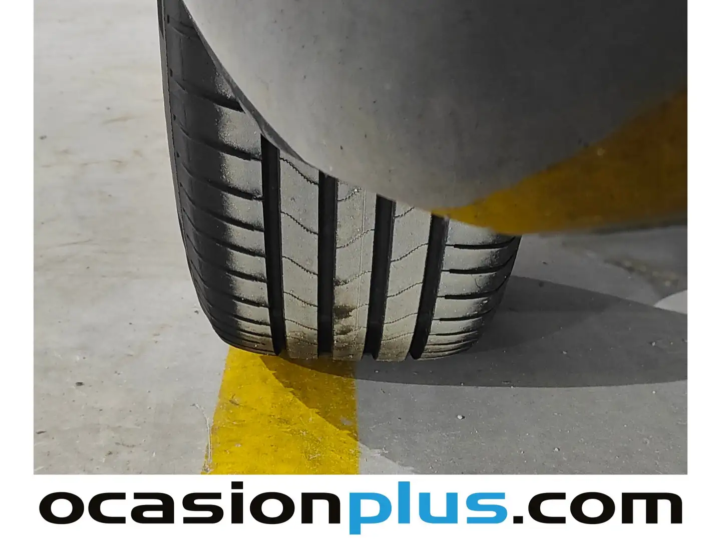 Foto Volkswagen Touran Volkswagen Touran Business 2.0 TDI (122 CV)