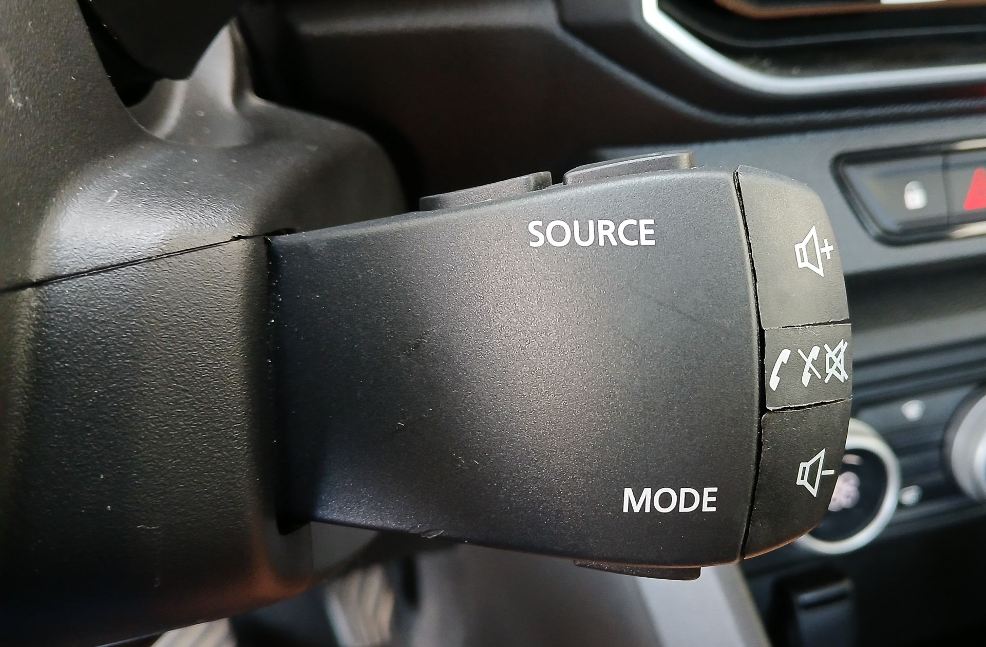 Dacia Sandero Stepway Expression TCe - foto 25