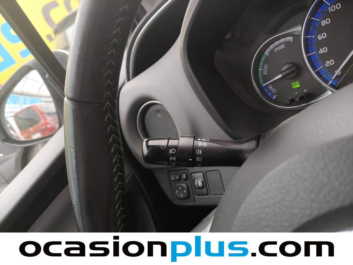 Toyota Yaris Toyota Yaris 100H Advance (100 CV) 2015