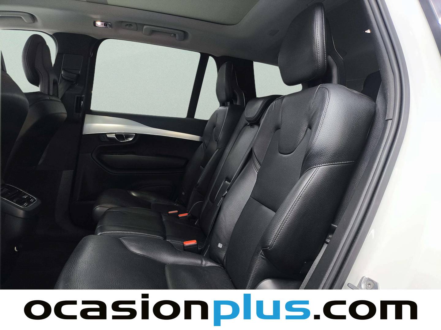Foto asientos traseros Volvo XC90 Volvo XC90 D5 Momentum AWD Auto (235 CV)
