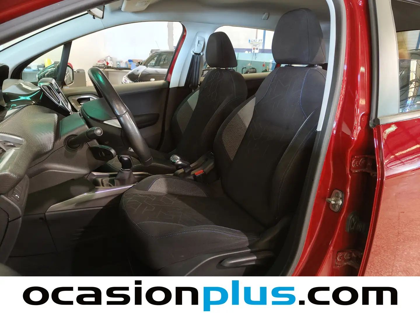 Foto Peugeot 2008 Peugeot 2008 BlueHDi 100 Style (100 CV)