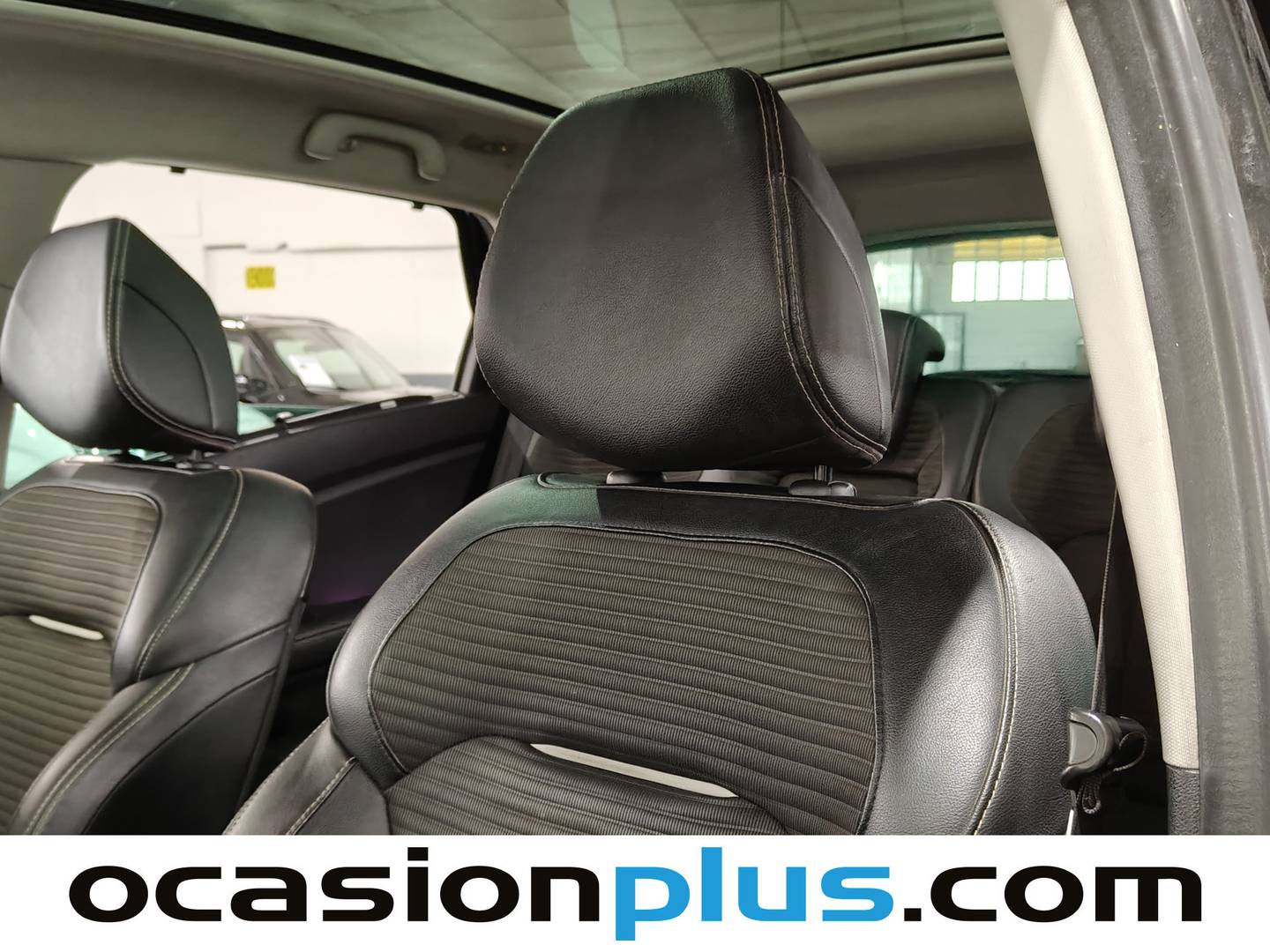 Equipamiento del Renault Scénic Renault Scenic Zen TCe (140 CV) GPF