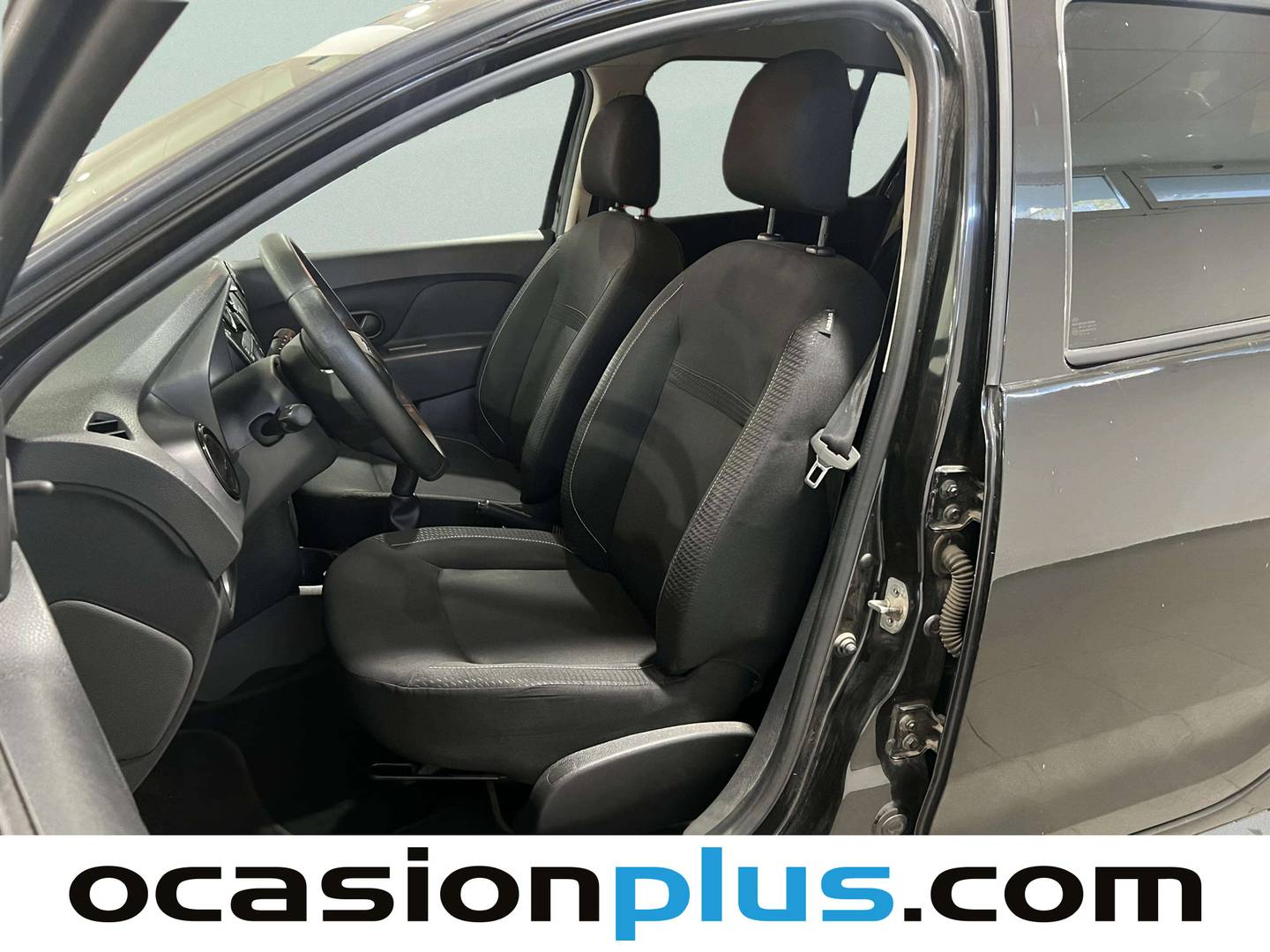 Foto asientos delanteros Dacia Sandero Dacia Sandero Ambiance 1.0 (73 CV)